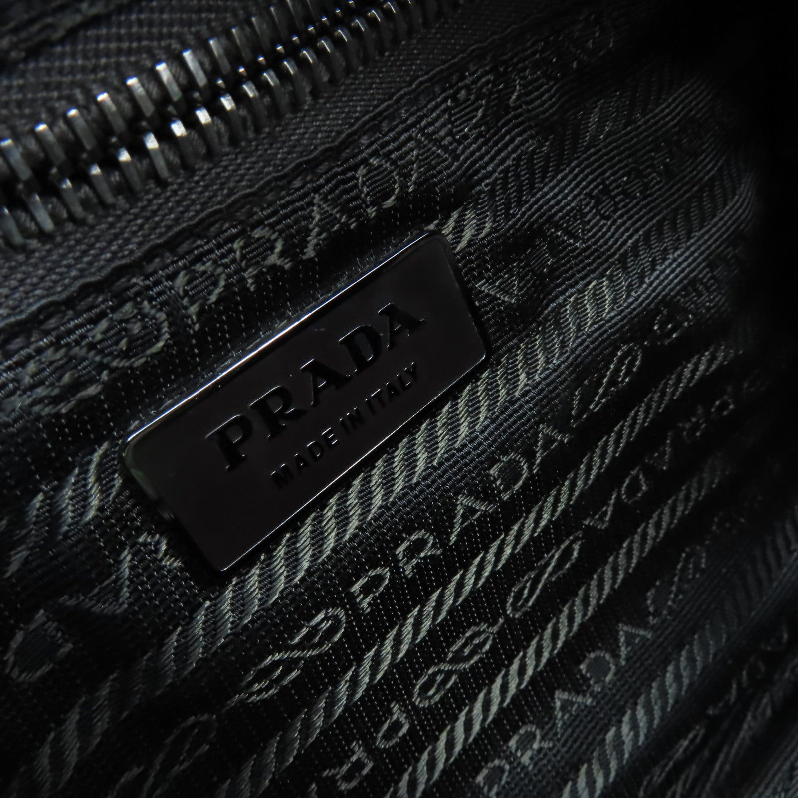 PRADA 尼龍2Way Shoulder Bag手挽肩背兩用袋軍綠色