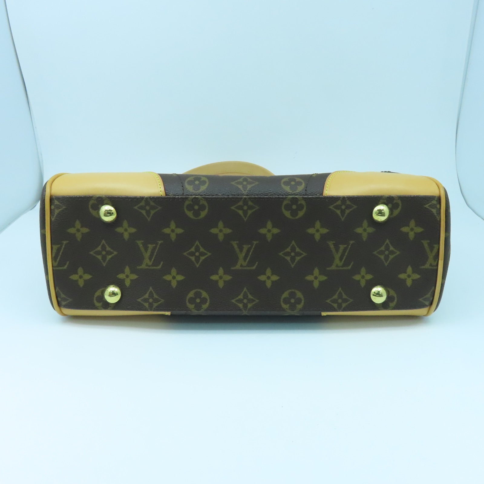 LOUIS VUITTON Monogram Beverly MM Gold Buckle Shoulder Bag Brown