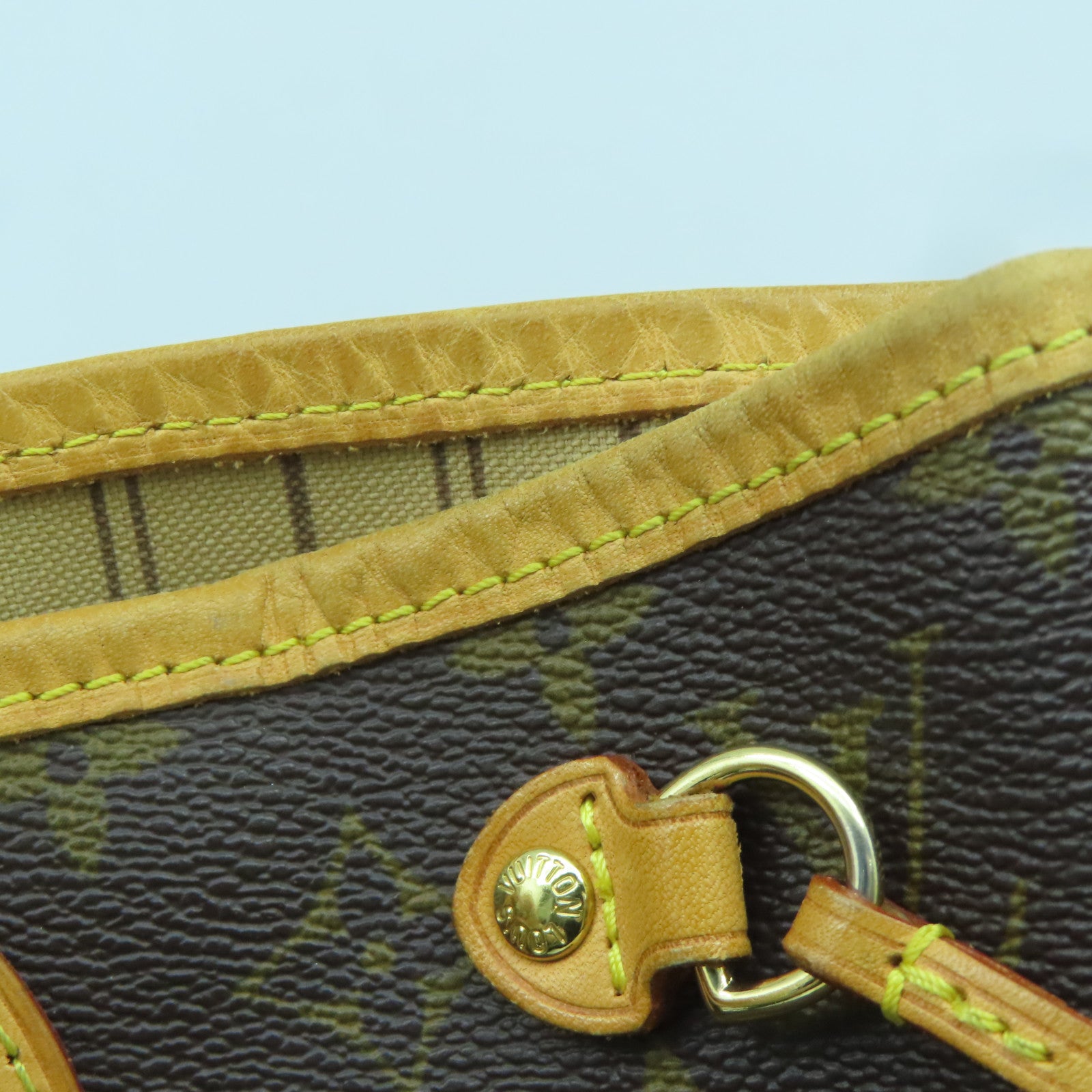 LOUIS VUITTON Monogram Neverfull PM金扣手挽袋啡色