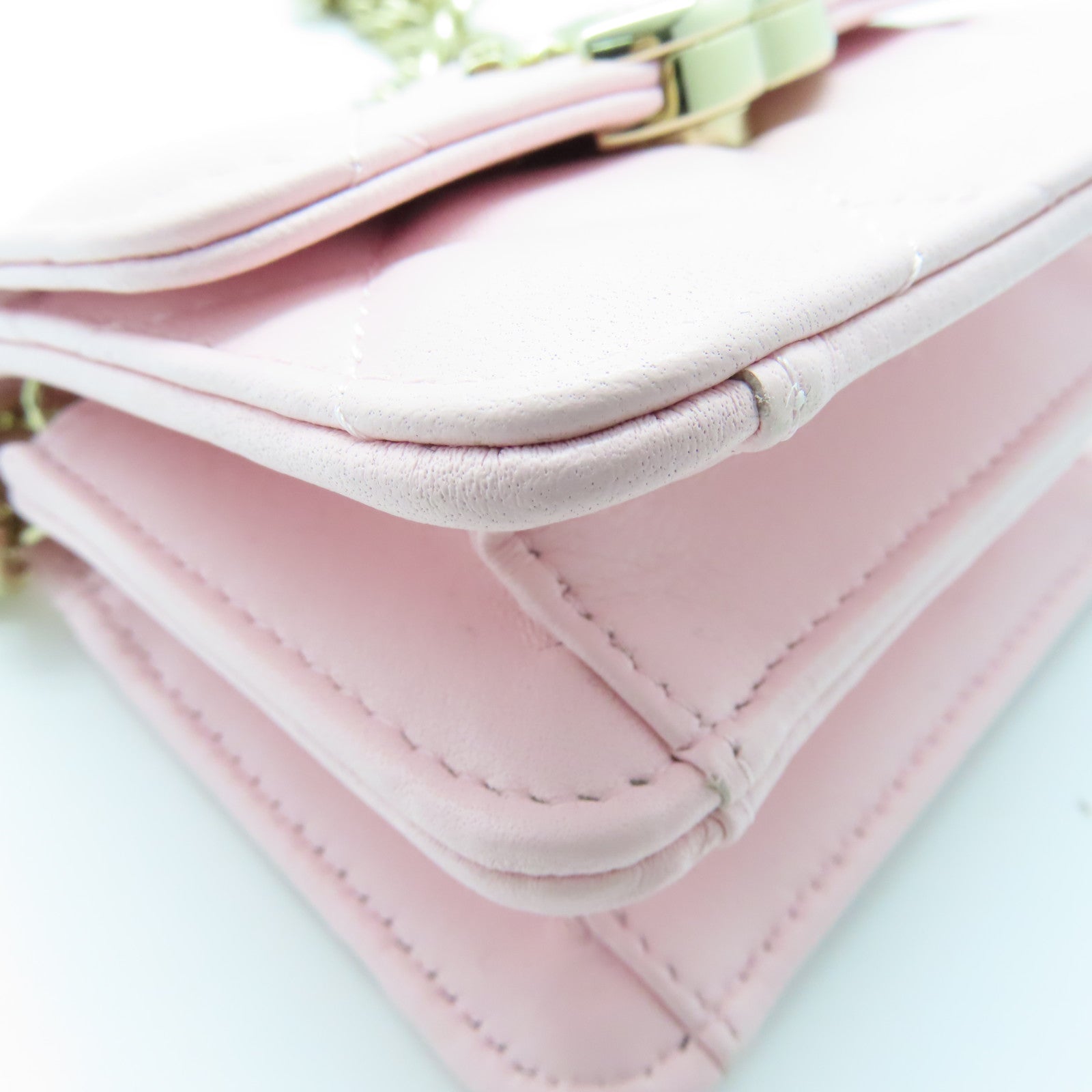 CHANEL 菱格羊皮皮革Chain Shoulder Bag金扣链带肩背袋粉红色