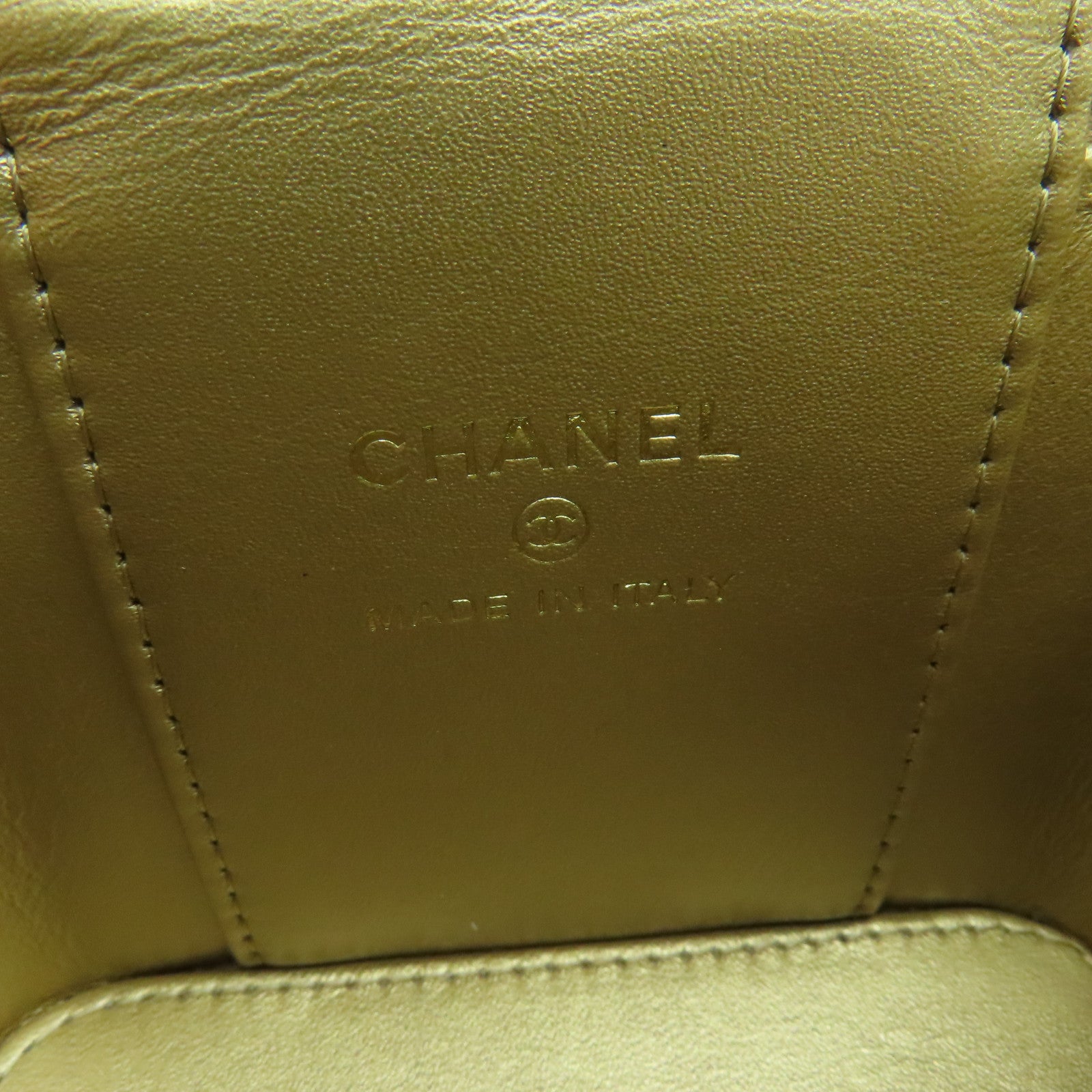 CHANEL 菱格牛皮皮革Chain Shoulder金扣鏈帶肩背袋駝色