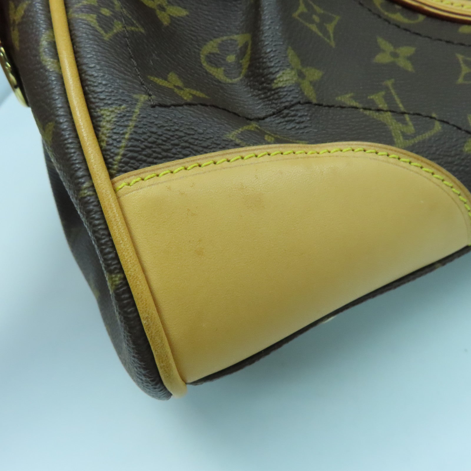 LOUIS VUITTON Monogram Beverly MM Gold Buckle Shoulder Bag Brown