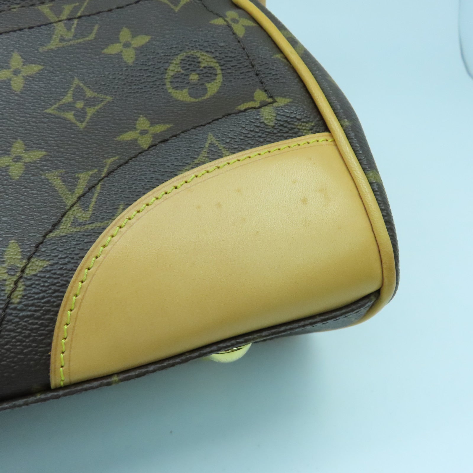 LOUIS VUITTON Monogram Beverly MM Gold Buckle Shoulder Bag Brown