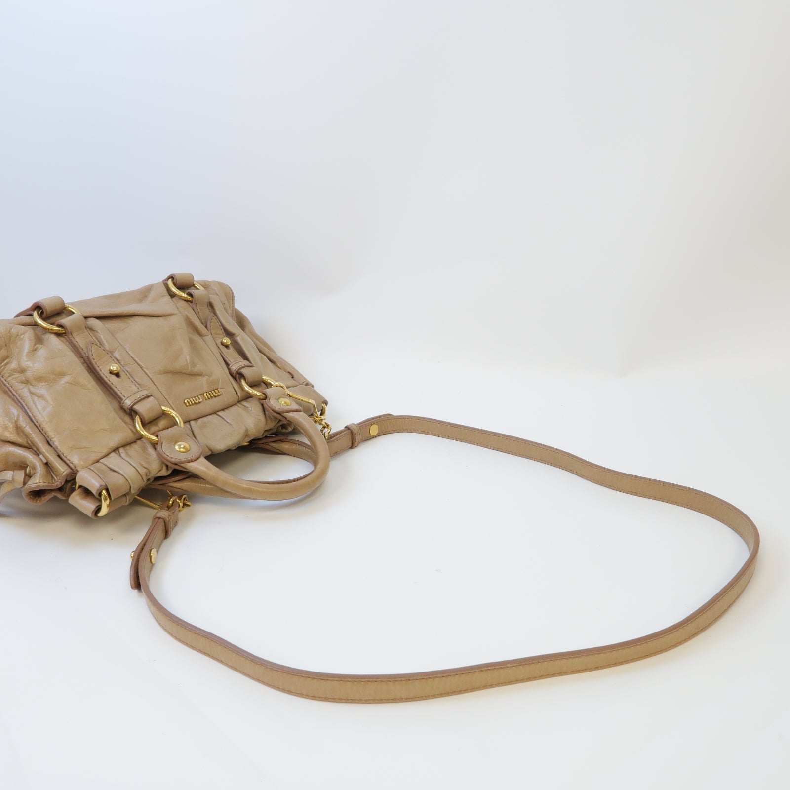 Miu Miu 牛皮皮革2 Way Shoulder金扣手挽肩背兩用袋米色