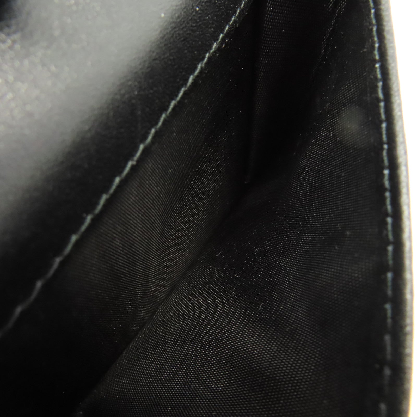 PRADA 牛皮皮革Short Wallet短錢包黑色