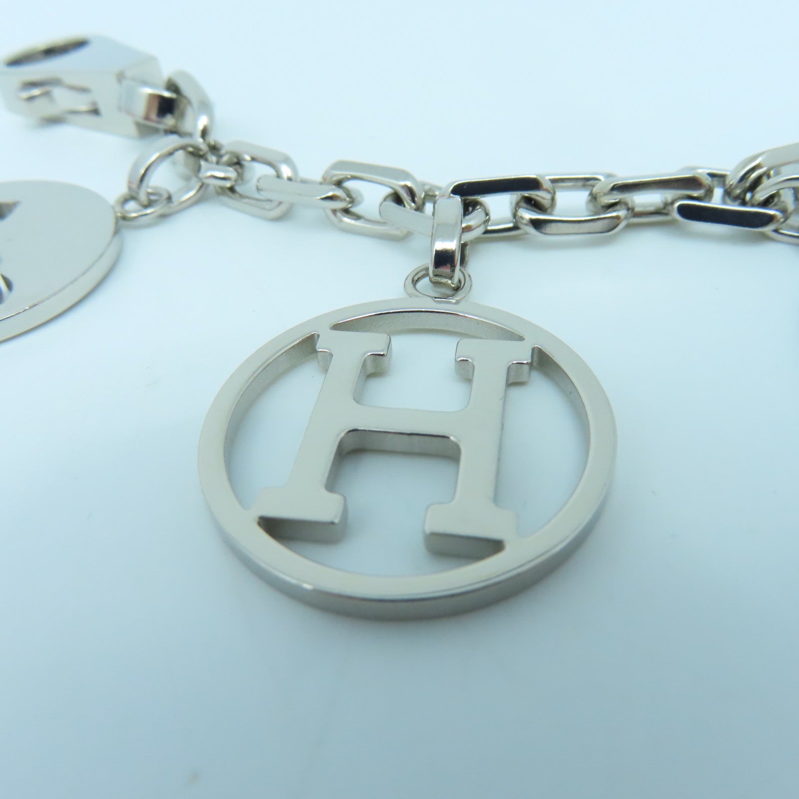 HERMES 金属Breloque Olga Bag Charm挂饰银色