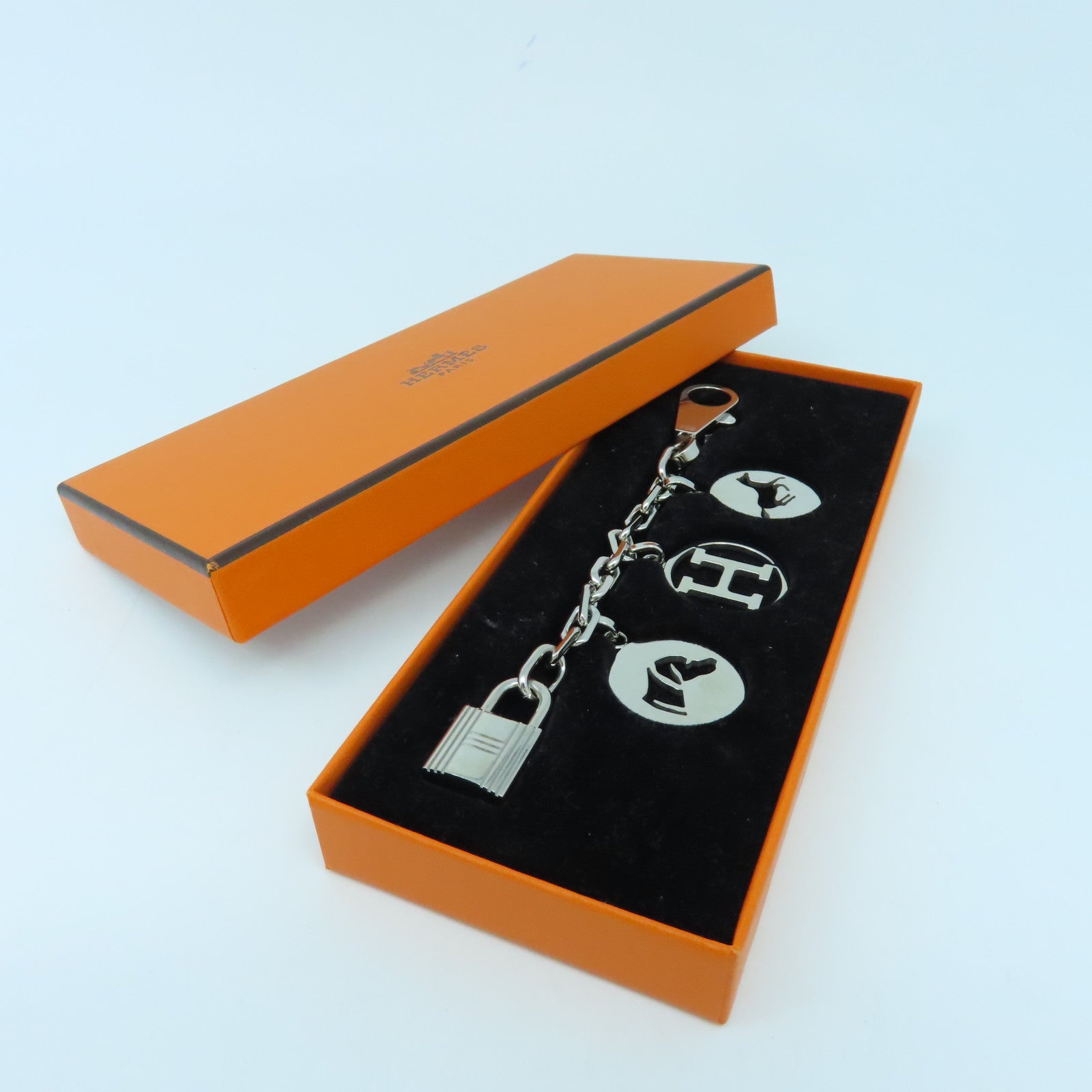 HERMES 金属Breloque Olga Bag Charm挂饰银色