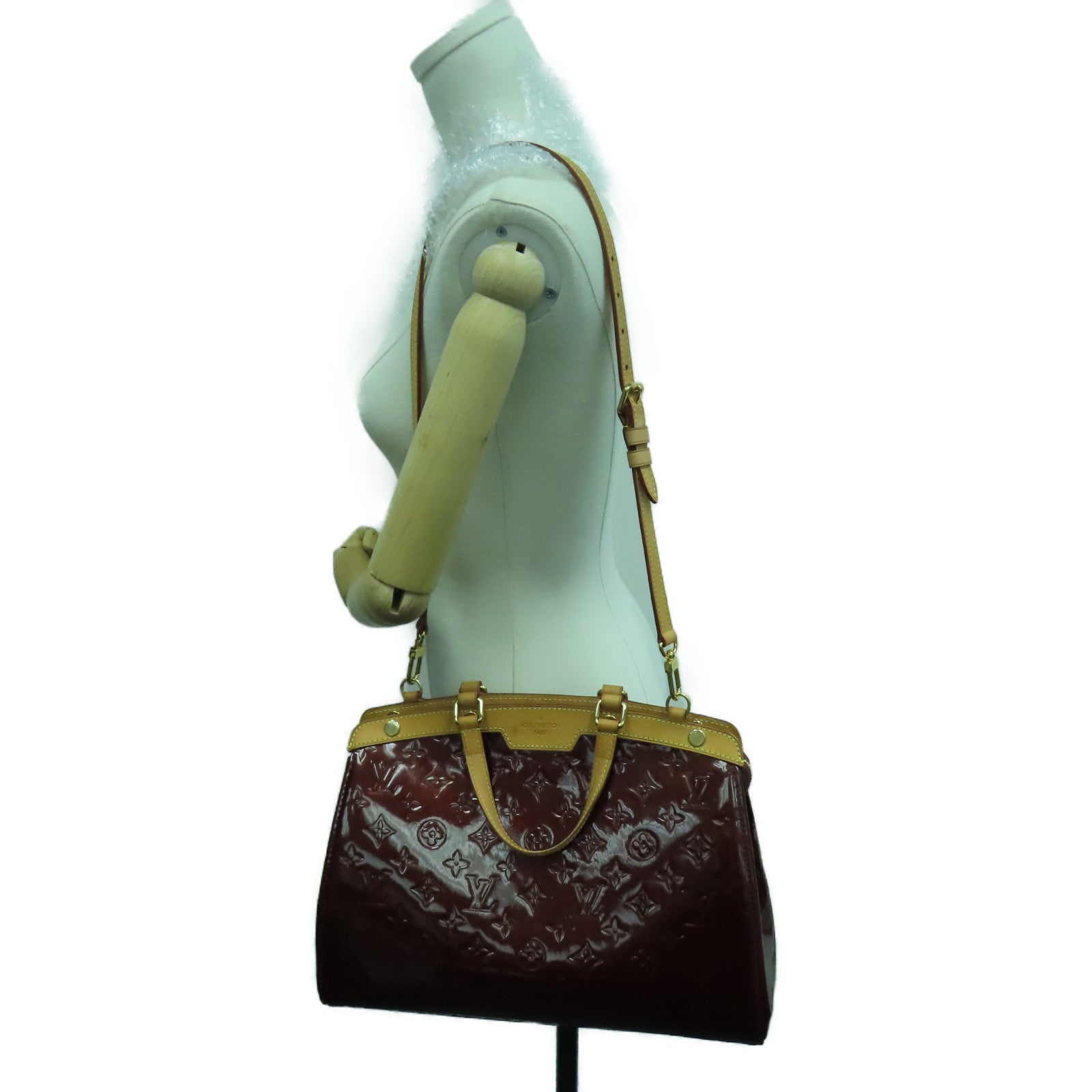 LOUIS VUITTON Vernis Brera MM金扣手挽袋酒红色