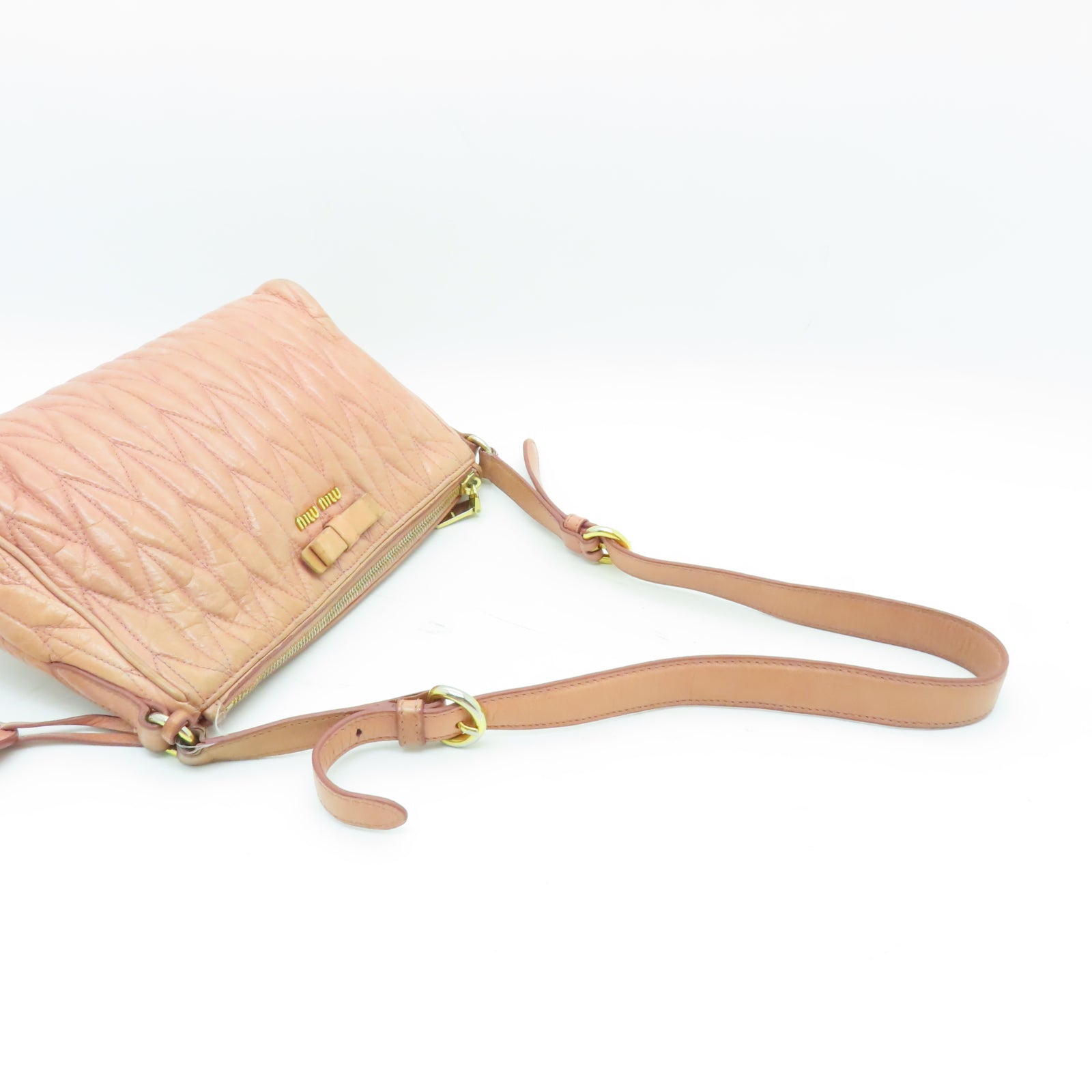 Miu Miu 牛皮皮革Shoulder Bag金扣肩背袋淺粉紅色