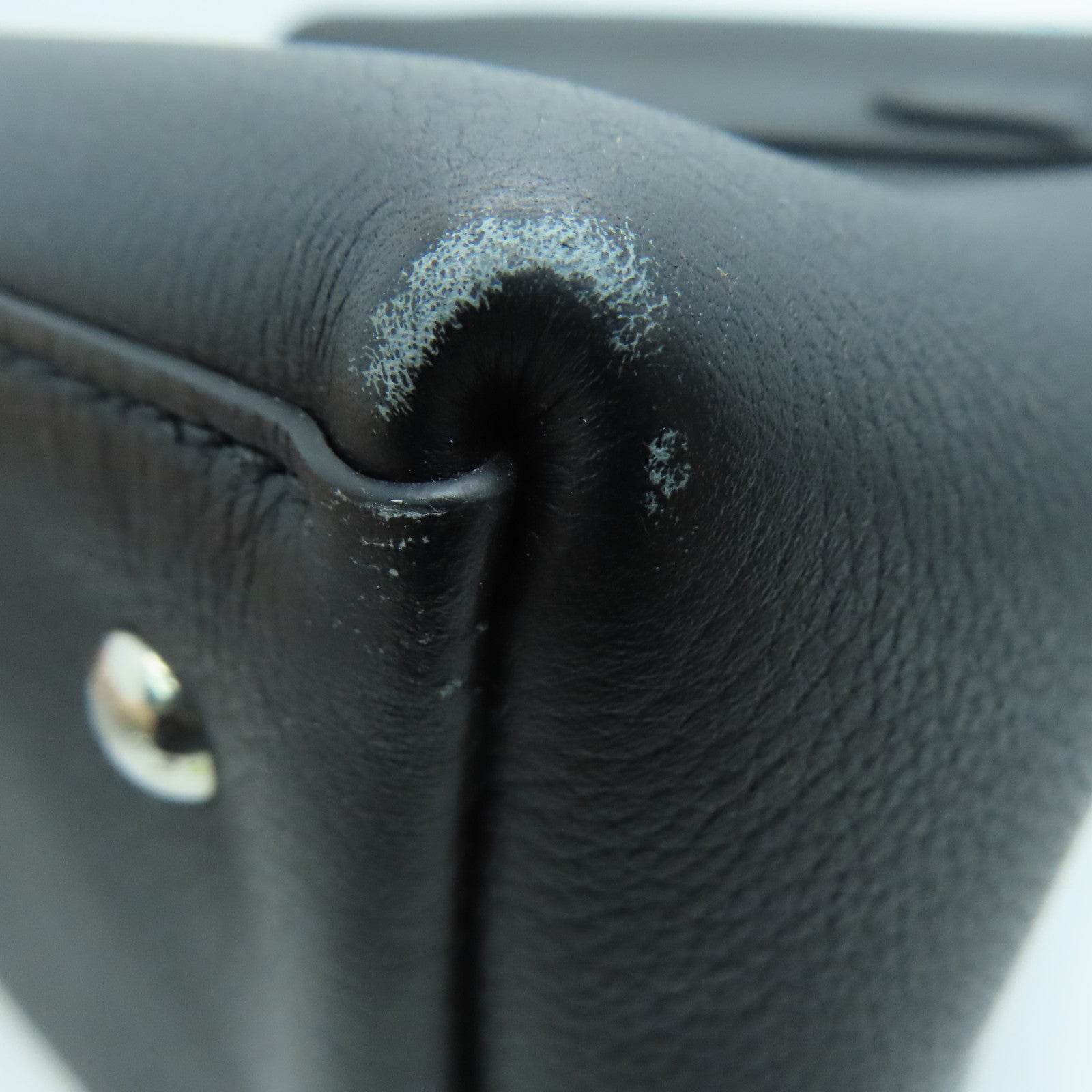 LOUIS VUITTON 牛皮皮革Lockme Ever BB银扣手挽肩背两用袋黑色