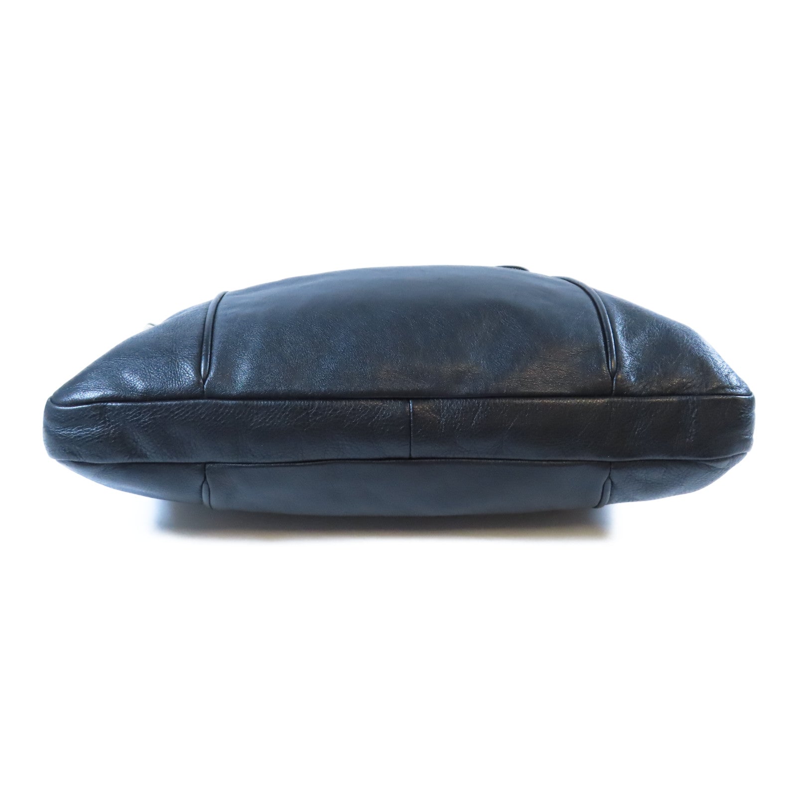 GUCCI 牛皮皮革Shoulder Bag銀扣肩背袋黑色