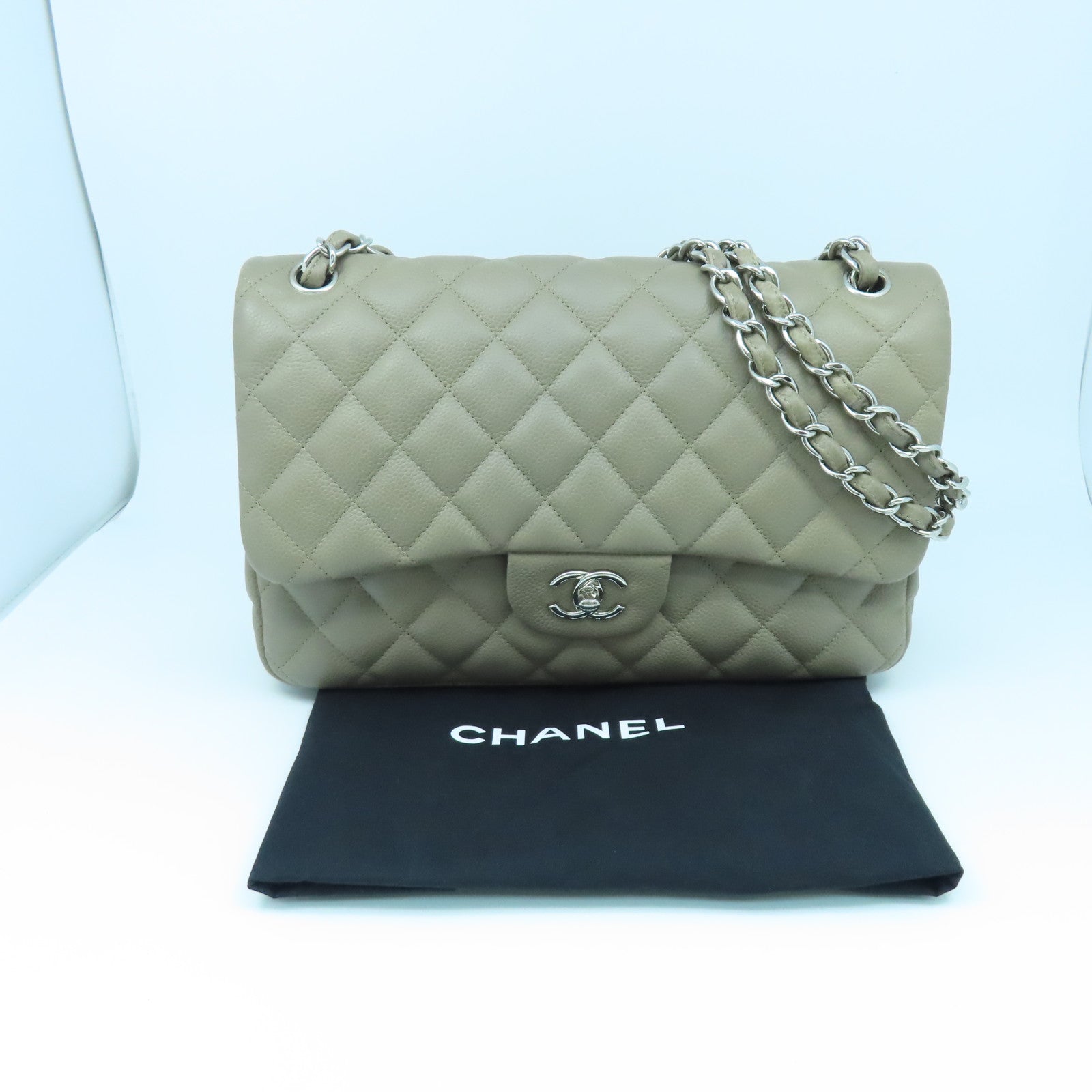 CHANEL 牛皮皮革Classic Jumbo Double Flat銀扣肩背袋淺褐色