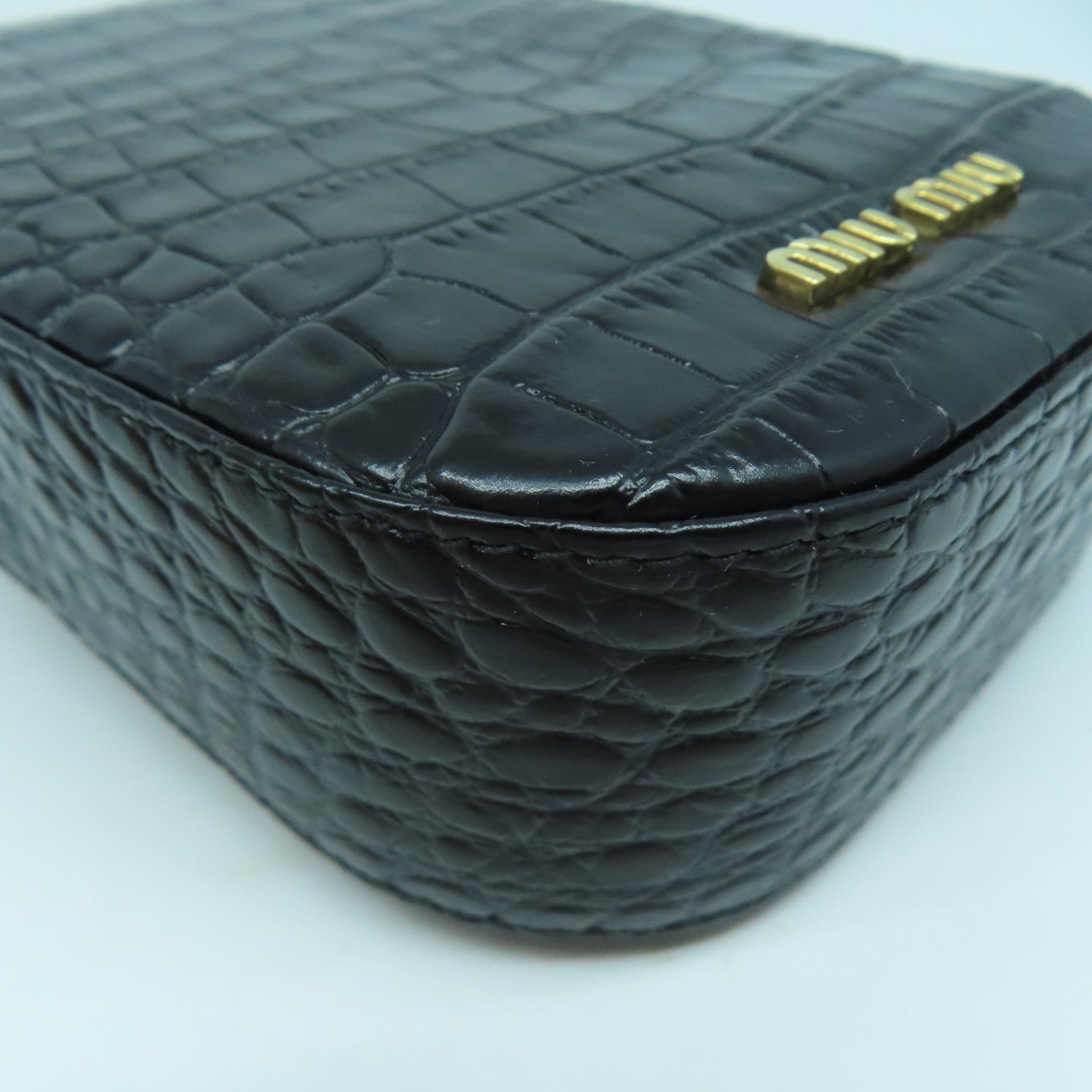 Miu Miu 牛皮皮革Chain Shoulder金扣鏈帶肩背袋黑色