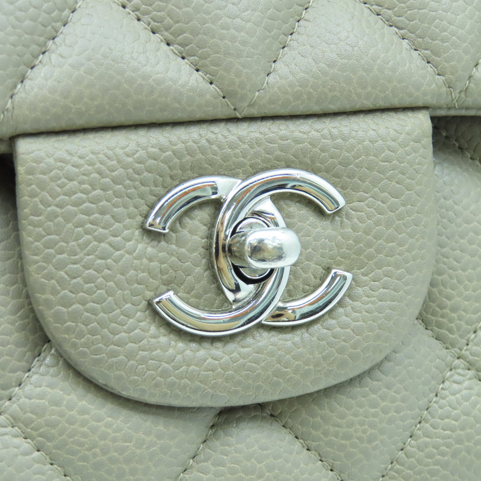 CHANEL 牛皮皮革Classic Jumbo Double Flat銀扣肩背袋淺褐色