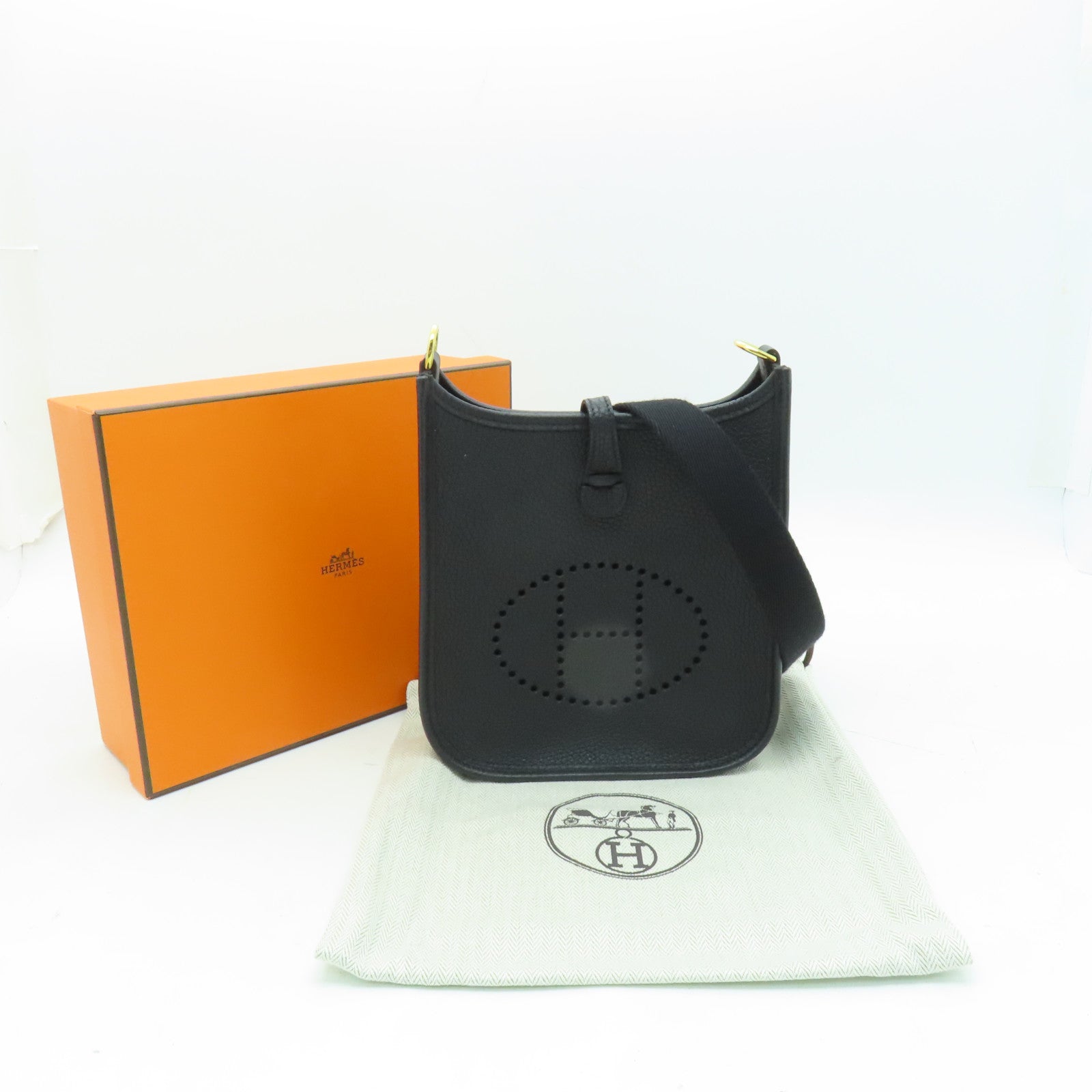 HERMES Clemence皮革Evelyne TPM金扣肩背袋Noir黑色Noir黑色