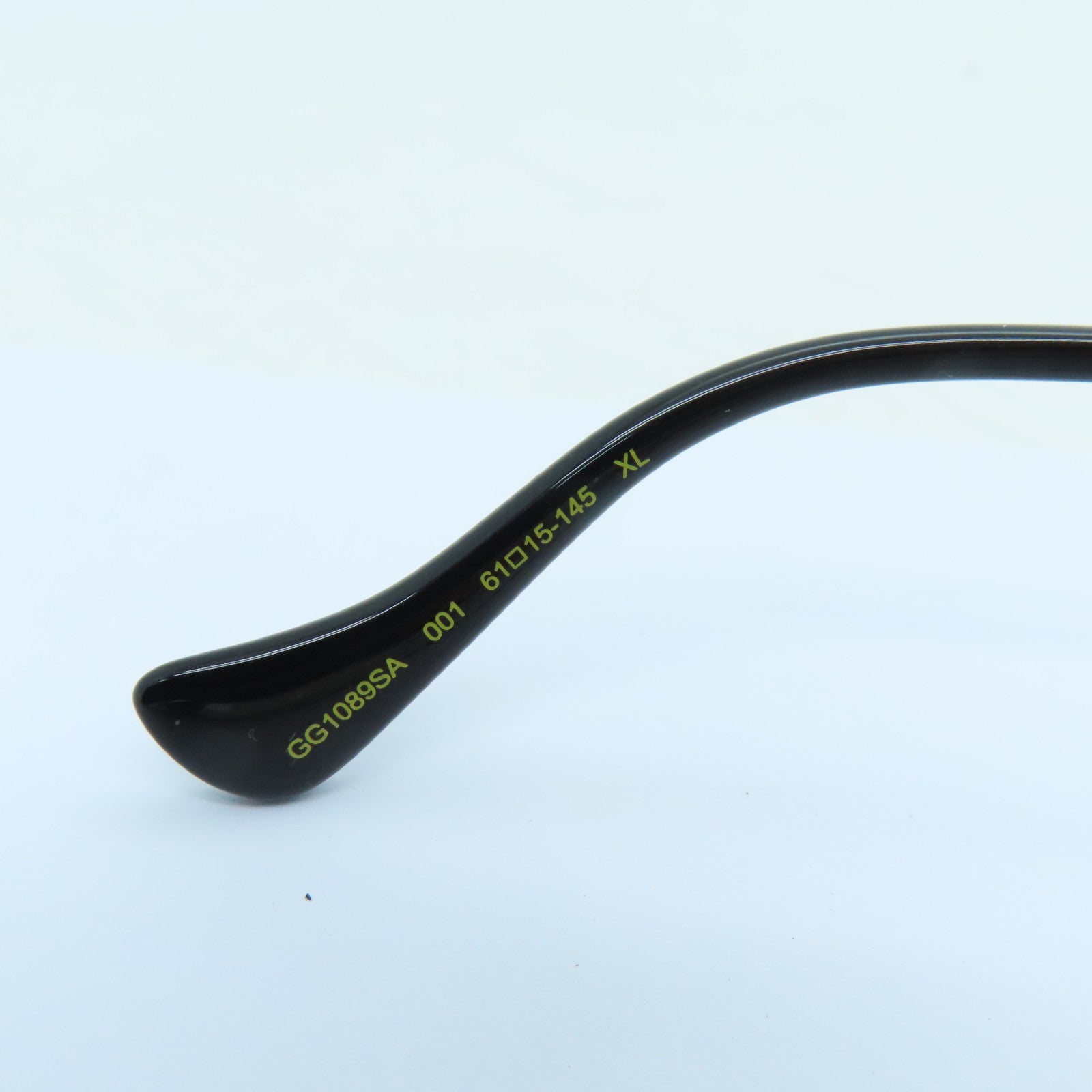 GUCCI PVC/Metal Sunglasses Gold Buckle Sunglasses Black
