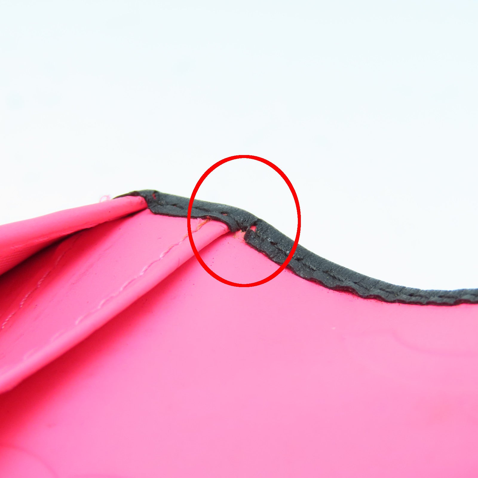 CHANEL 牛皮皮革Cambon Line Wallet长钱包黑色/粉红色