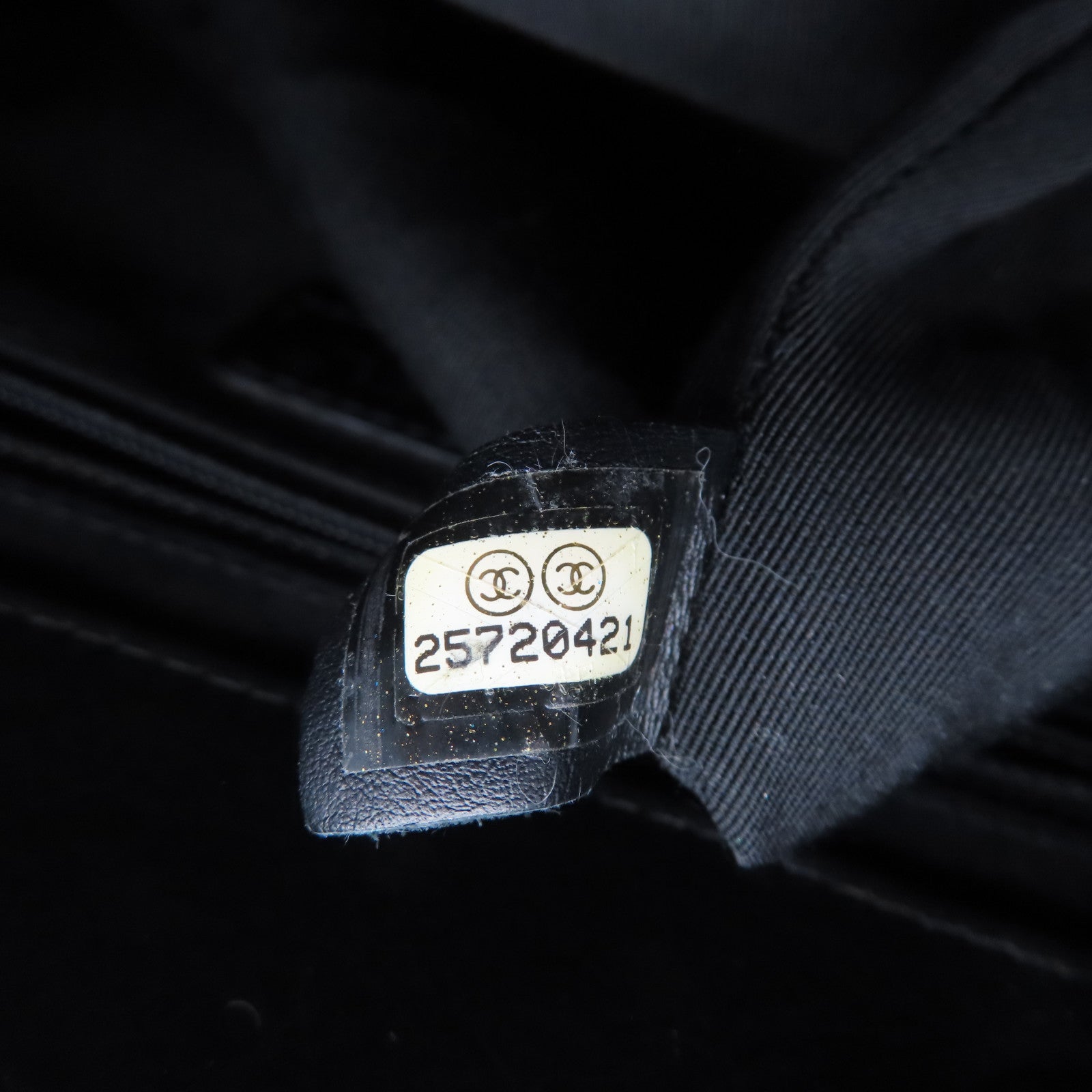 CHANEL 菱格牛皮皮革Chain Shoulder銀扣鏈帶肩背袋黑色