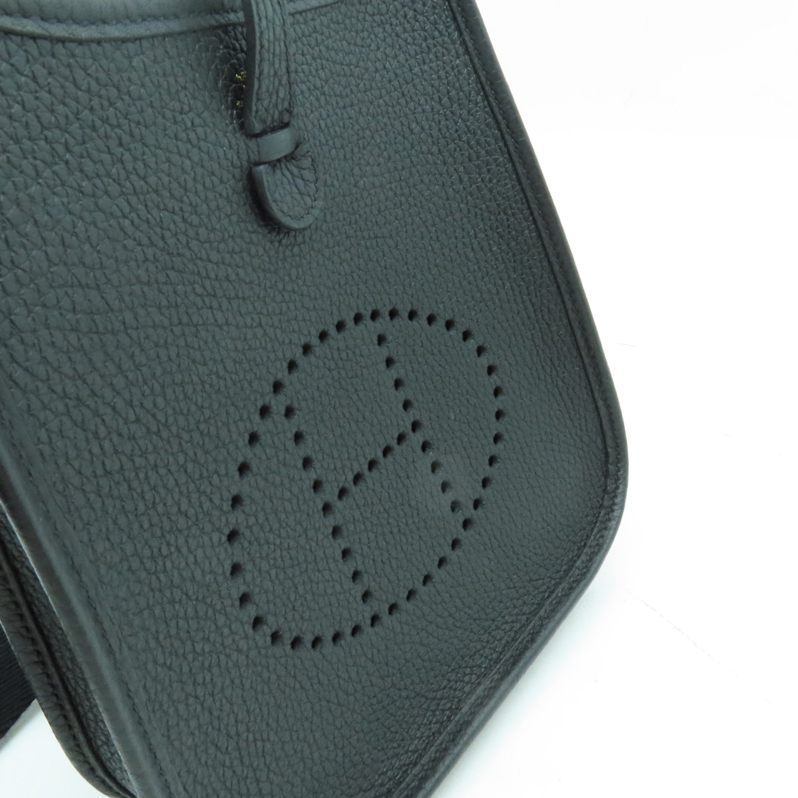 HERMES Clemence皮革Evelyne TPM金扣肩背袋Noir黑色Noir黑色
