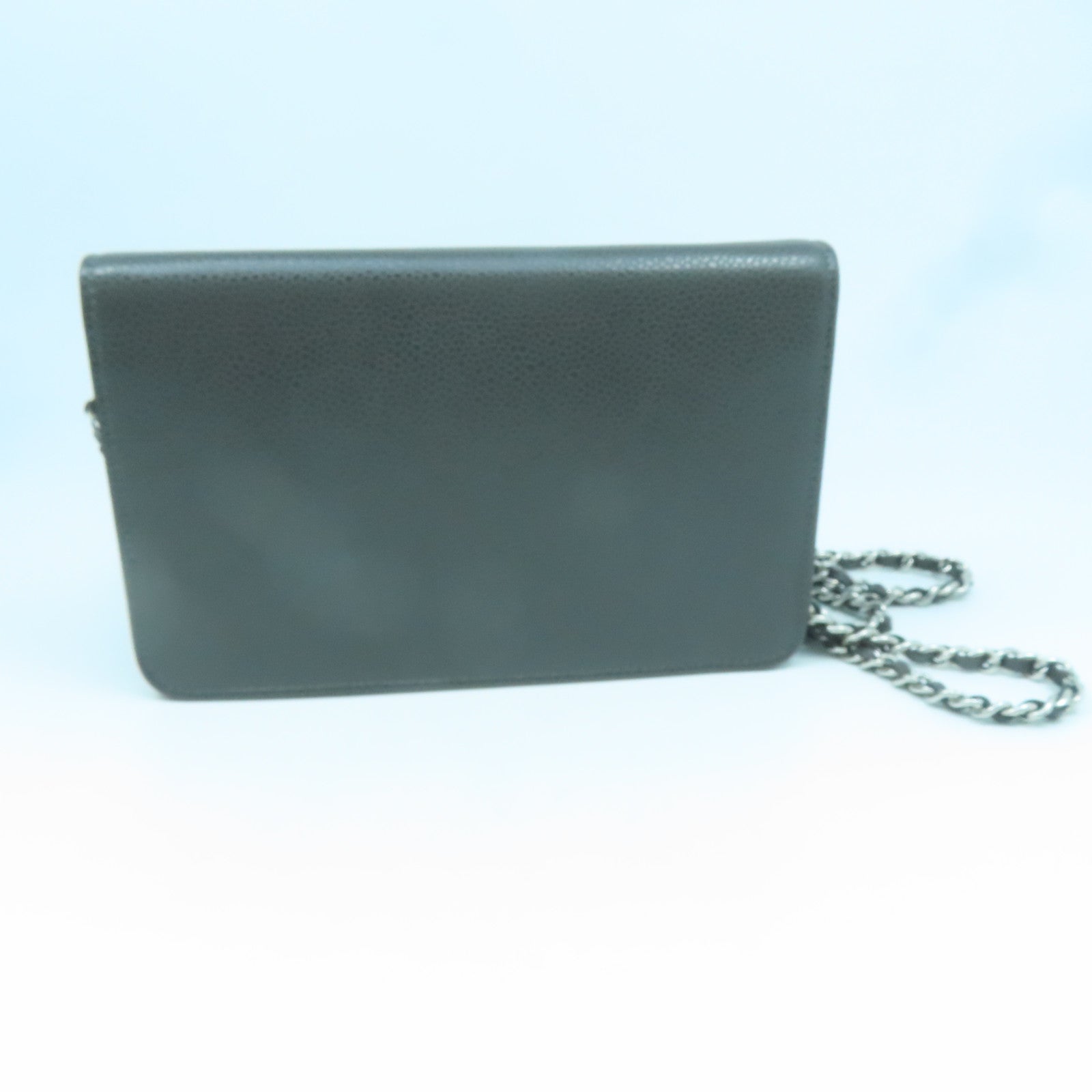 CHANEL Caviar皮革Wallet on Chain銀扣鏈帶肩背袋灰色
