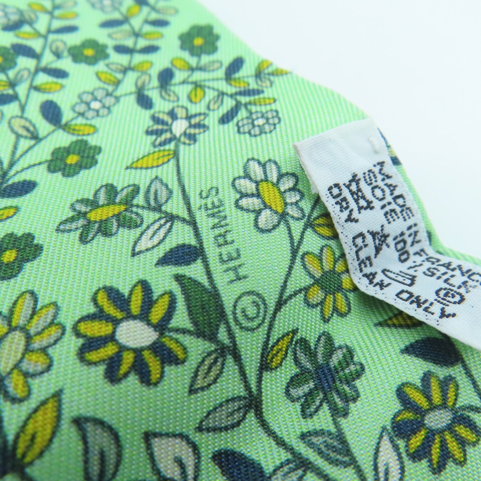 HERMES Silk Twilly Scarf Green
