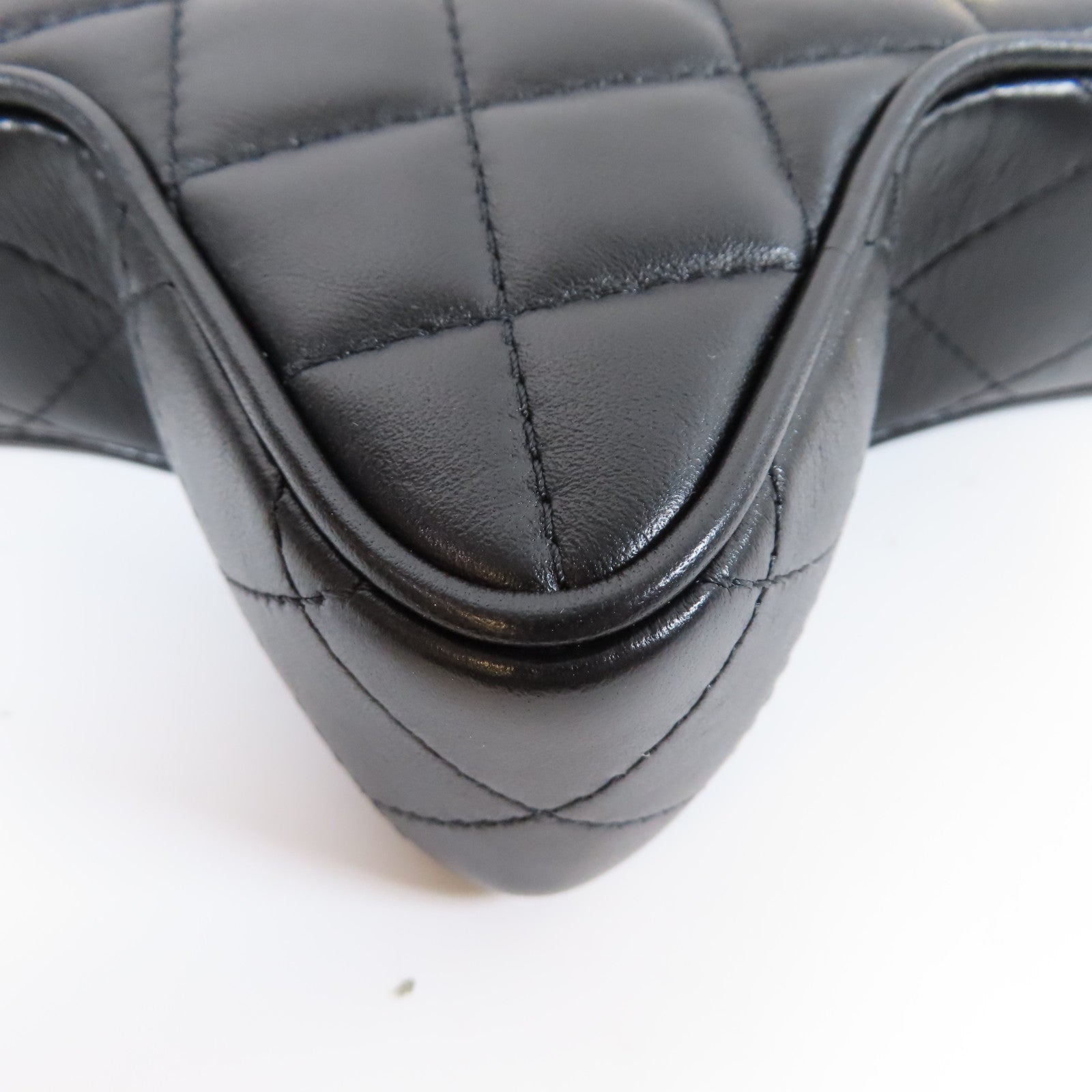 CHANEL 菱格牛皮皮革Star Chain Shoulder Bag銀扣鏈帶肩背袋黑色