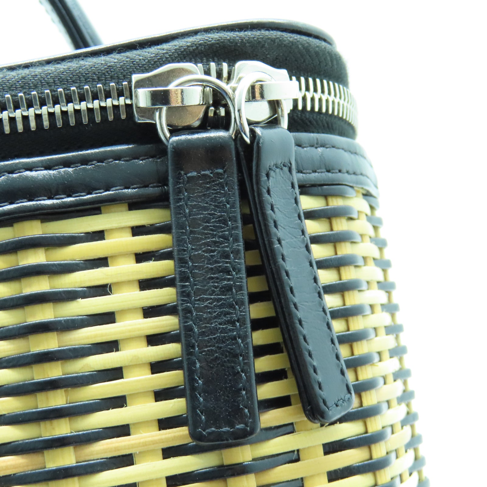 CHANEL 藤制/牛皮皮革Picnic Chain Shoulder银扣手挽肩背两用袋黑色啡色