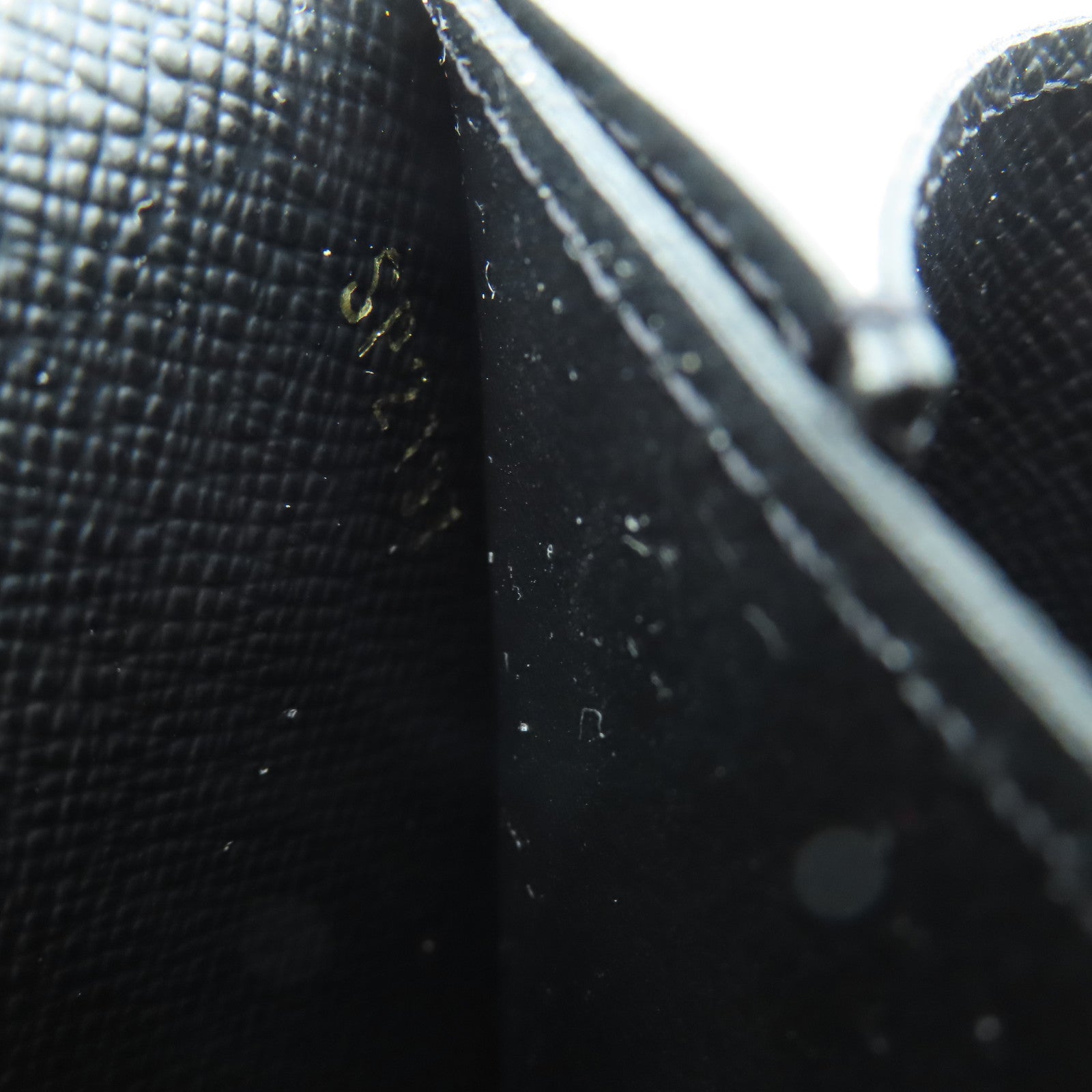 LOUIS VUITTON Epi Twist Sequin Bird金扣链带肩背袋黑色