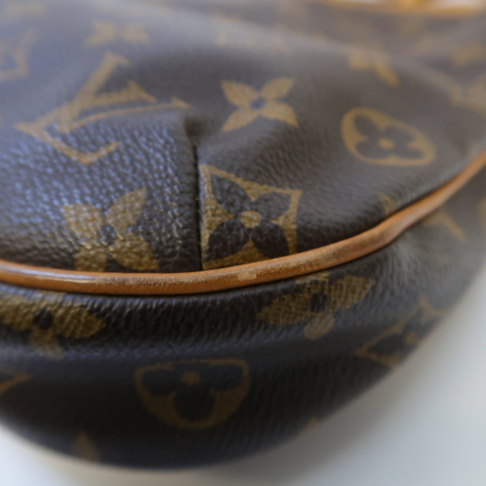 LOUIS VUITTON Monogram Odeon PM金扣肩背袋啡色
