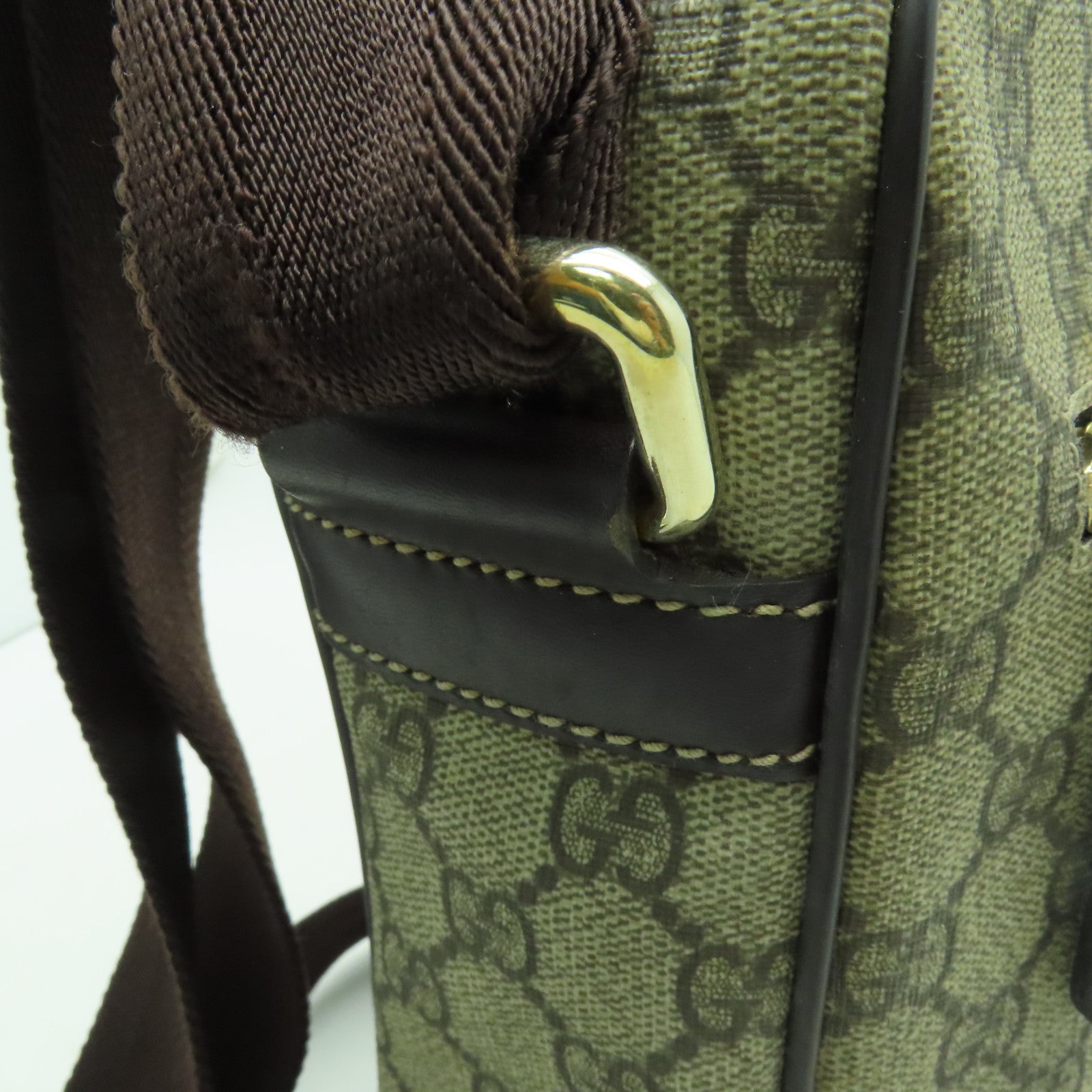 GUCCI 塗層帆布Shoulder Bag金扣肩背袋棕色