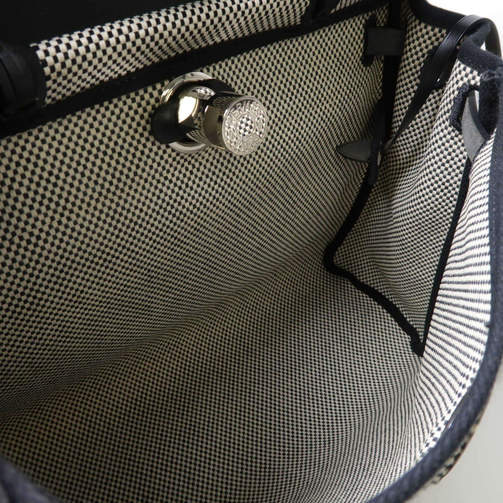 HERMES 帆布/皮革Herbag PM銀扣手挽肩背兩用袋黑色/白色