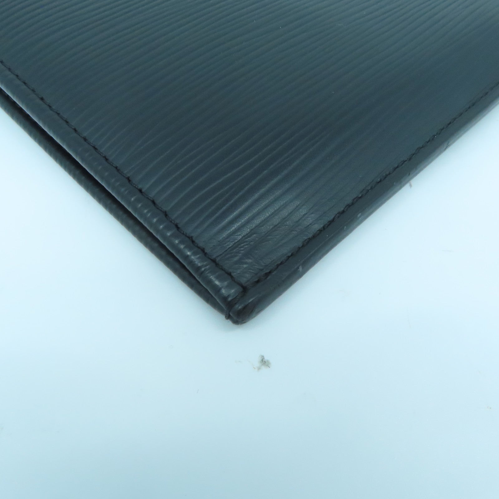 LOUIS VUITTON Epi Pochette Jules PM銀扣手拿包黑色