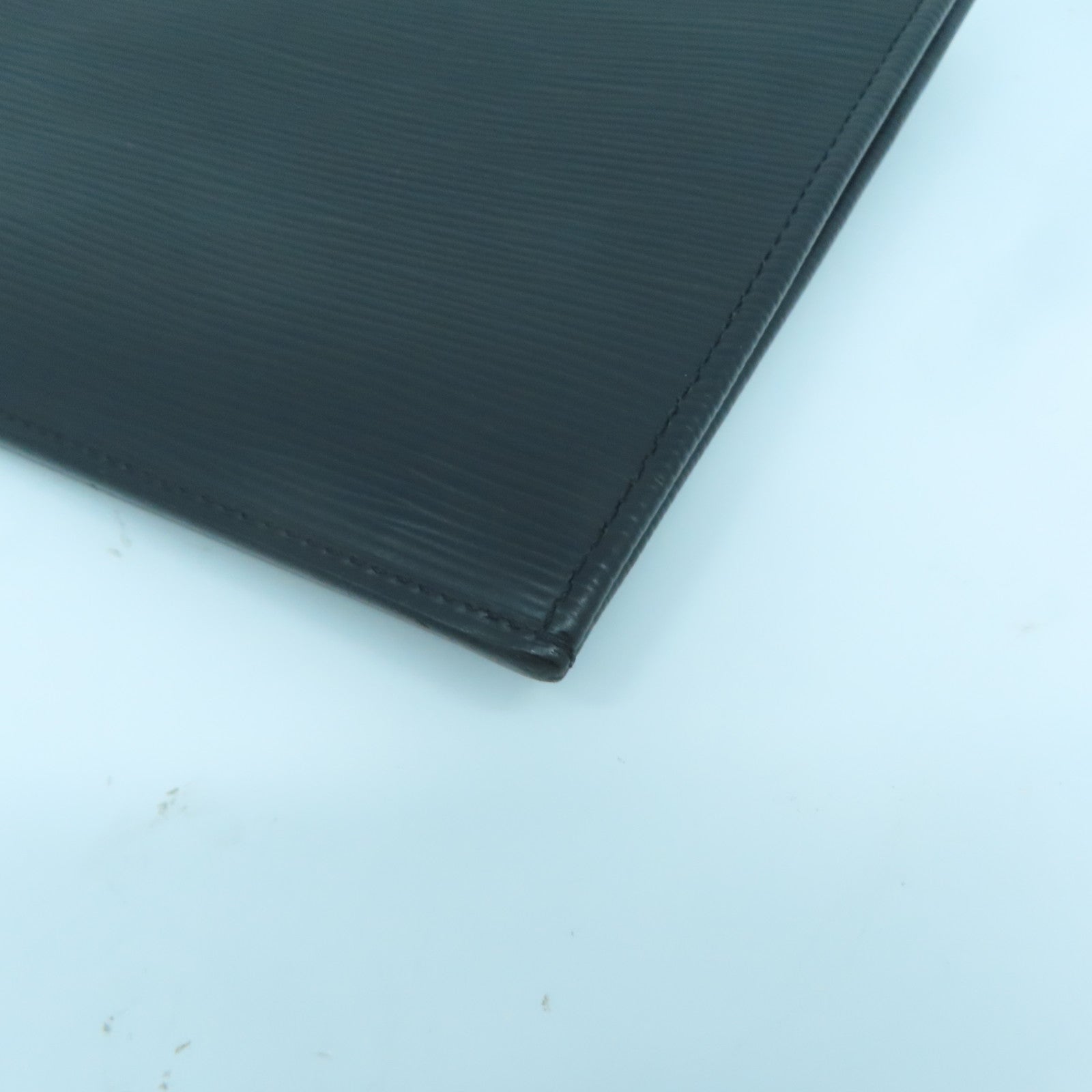 LOUIS VUITTON Epi Pochette Jules PM銀扣手拿包黑色