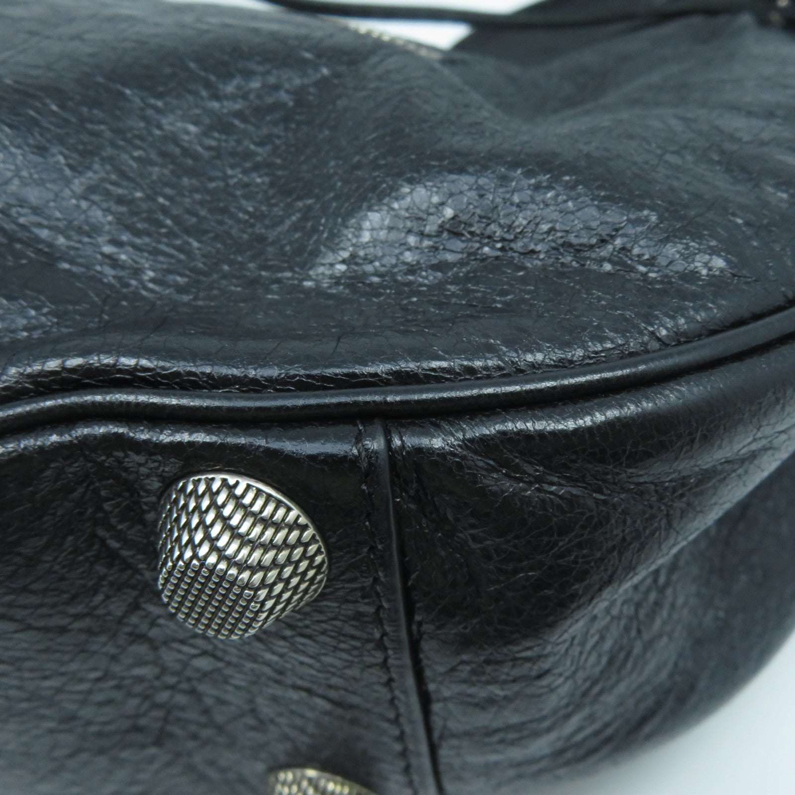 BALENCIAGA 羊皮皮革Le Cagole XS Shoulder Bag銀扣肩背袋黑色