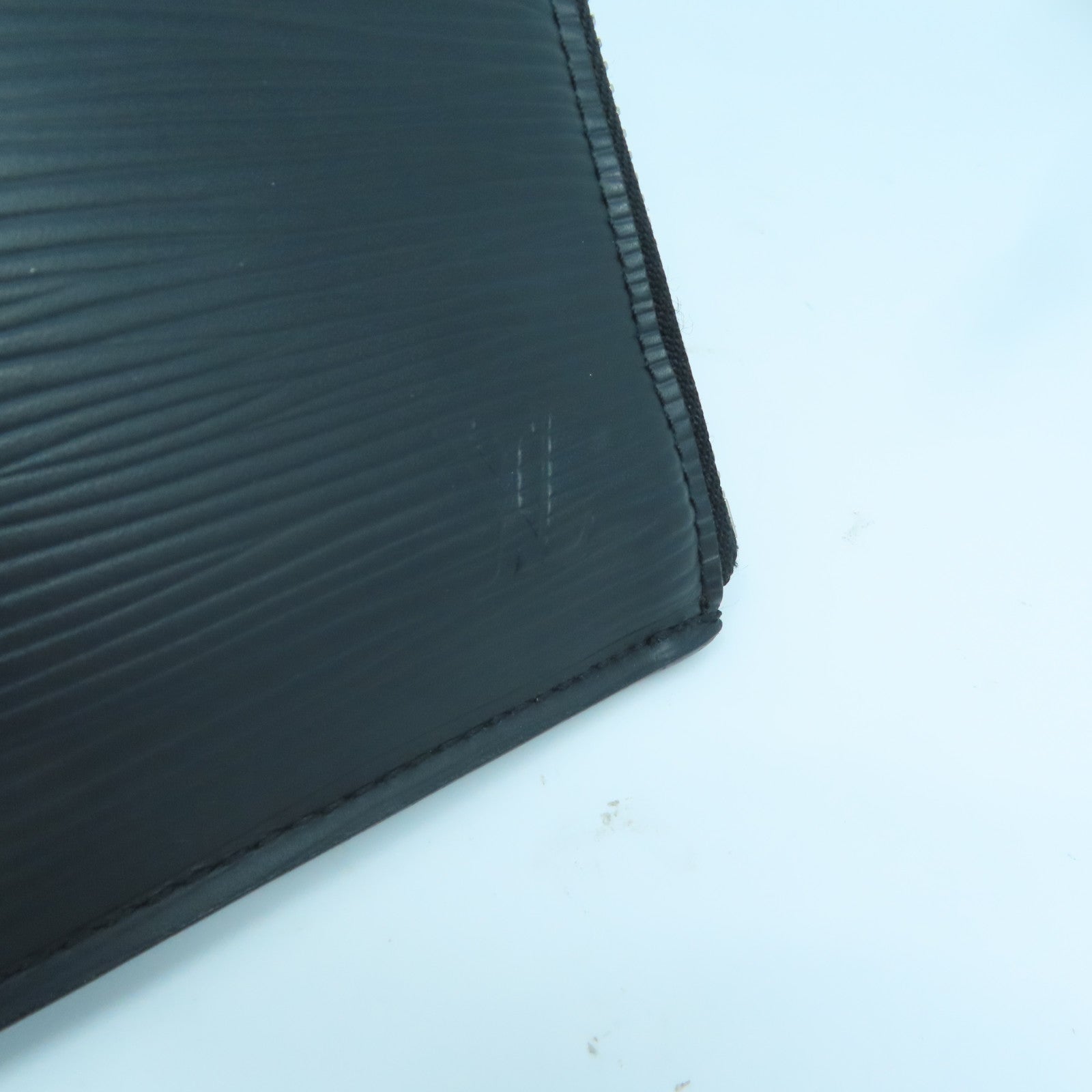 LOUIS VUITTON Epi Pochette Jules PM銀扣手拿包黑色