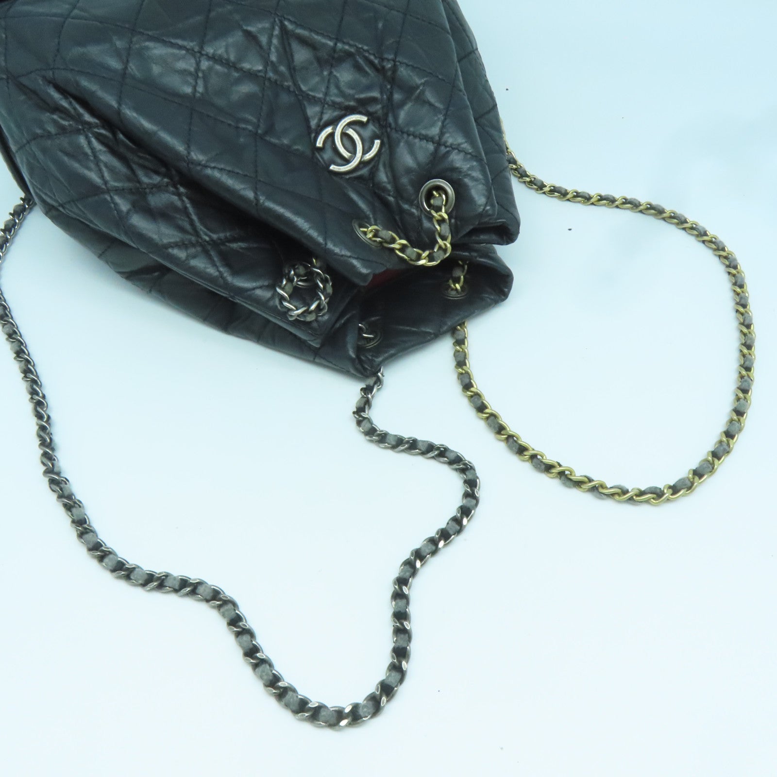 CHANEL 菱格牛皮皮革Backpack金扣/銀扣背包黑色