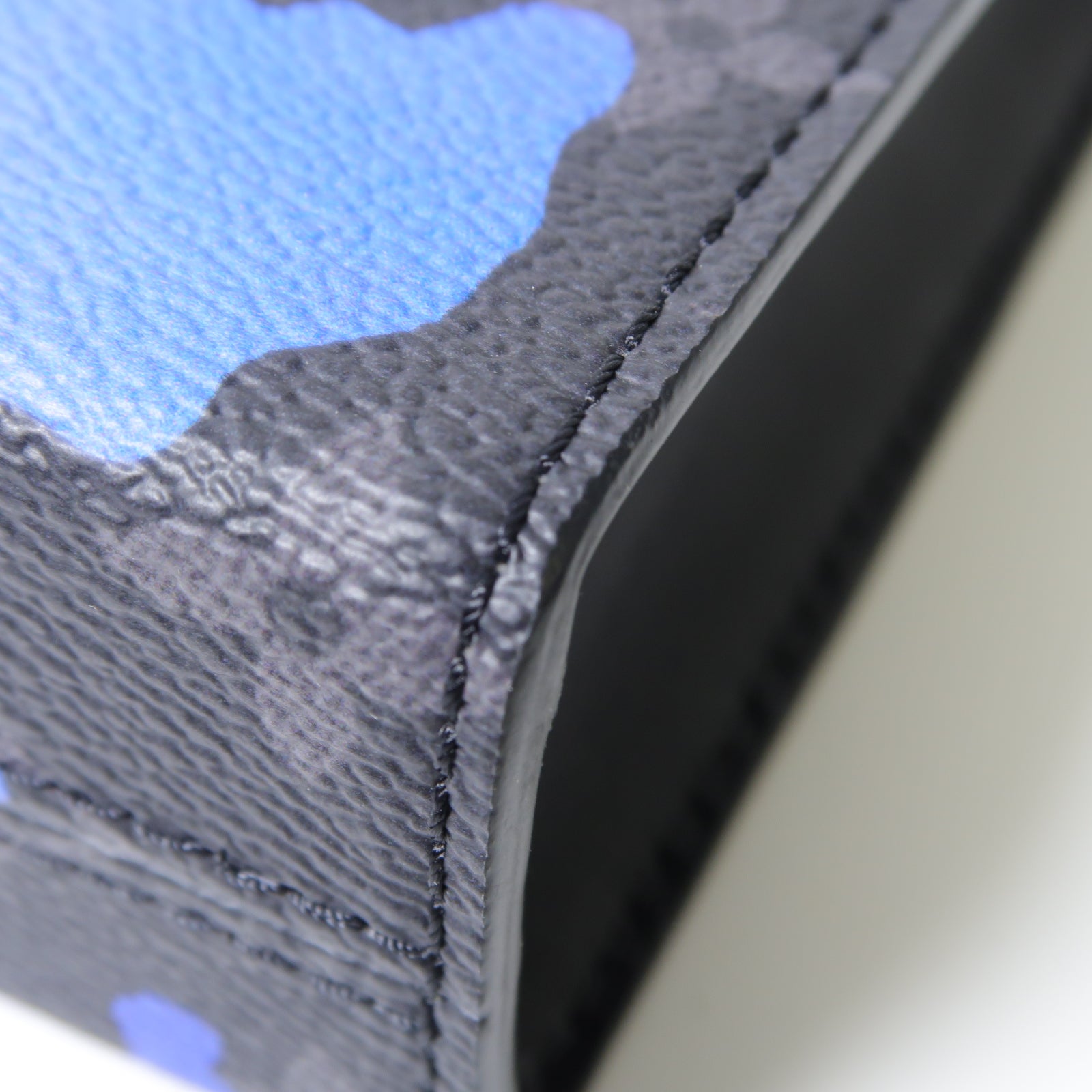 LOUIS VUITTON Monogram Eclipse Pochette To Go銀扣手拿包黑色