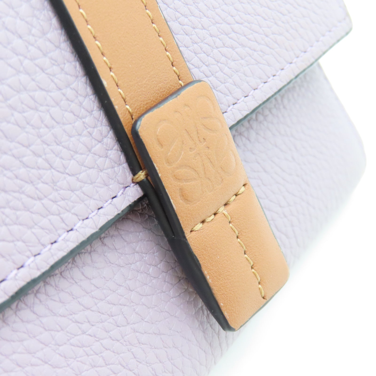 LOEWE Cowhide Leather Wallet Gold Buckle Wallet Purple