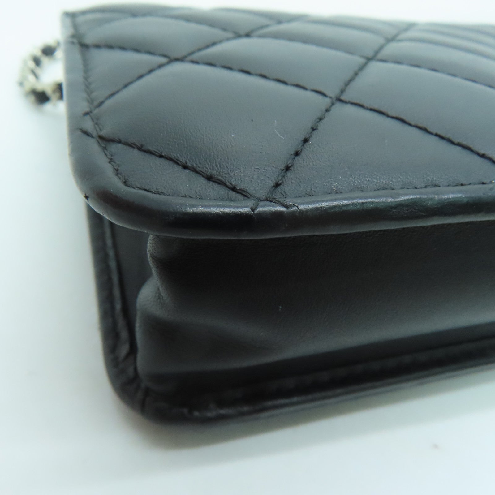 CHANEL 菱格牛皮皮革Cambon WOC銀扣鏈帶肩背袋黑色