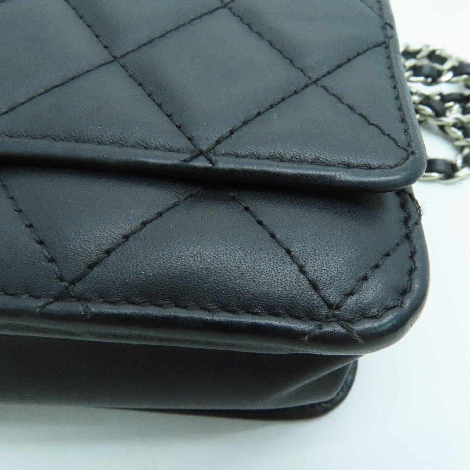 CHANEL 菱格牛皮皮革Cambon WOC銀扣鏈帶肩背袋黑色