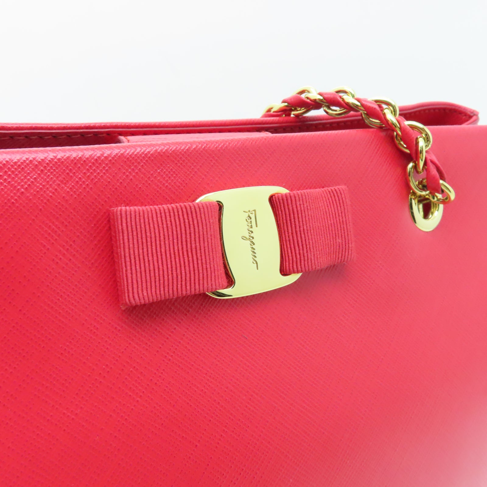 Salvatore Ferragamo 牛皮皮革Bow Handbag金扣肩背袋紅色