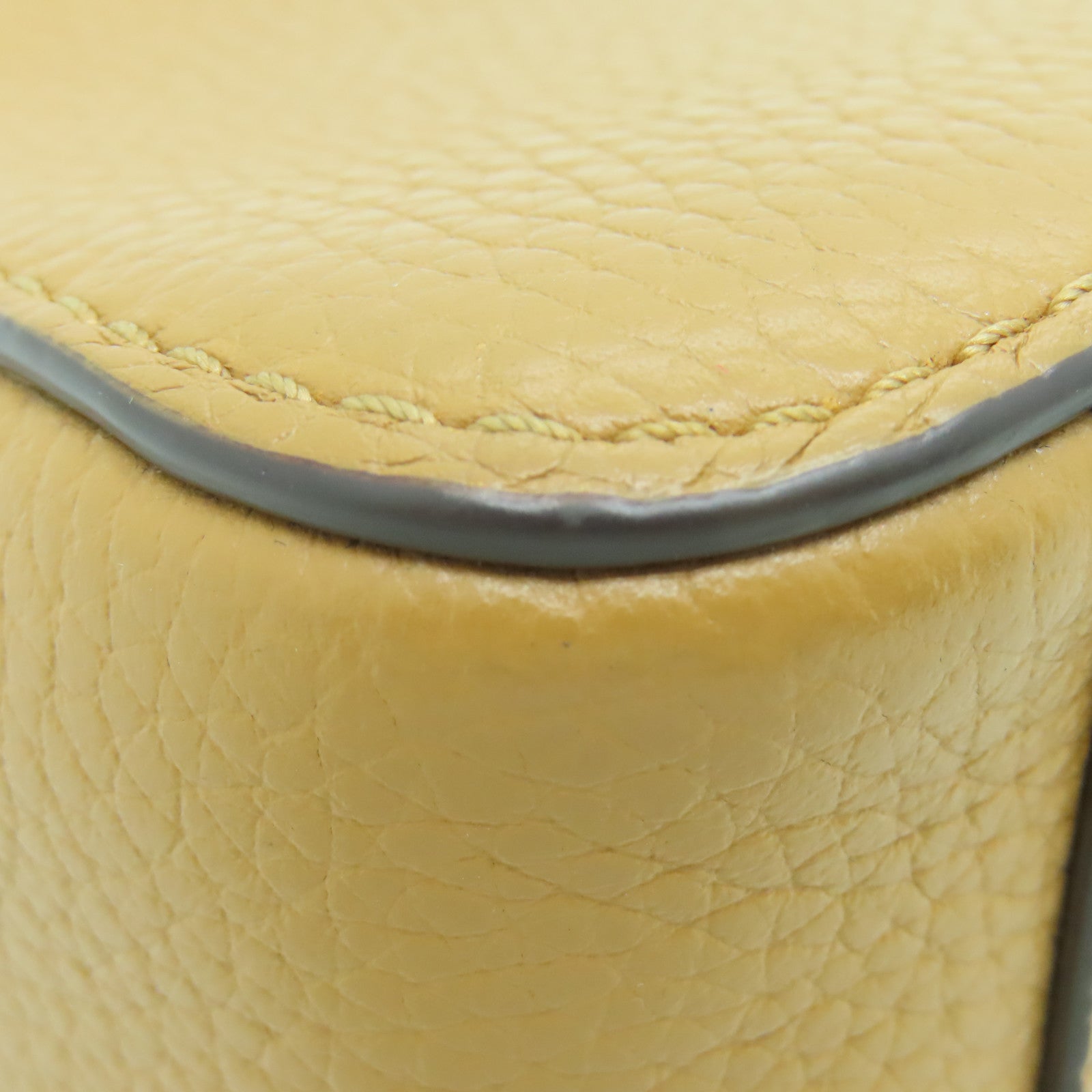 Tory Burch 牛皮皮革Chain Shoulder Bag金扣链带肩背袋杏色