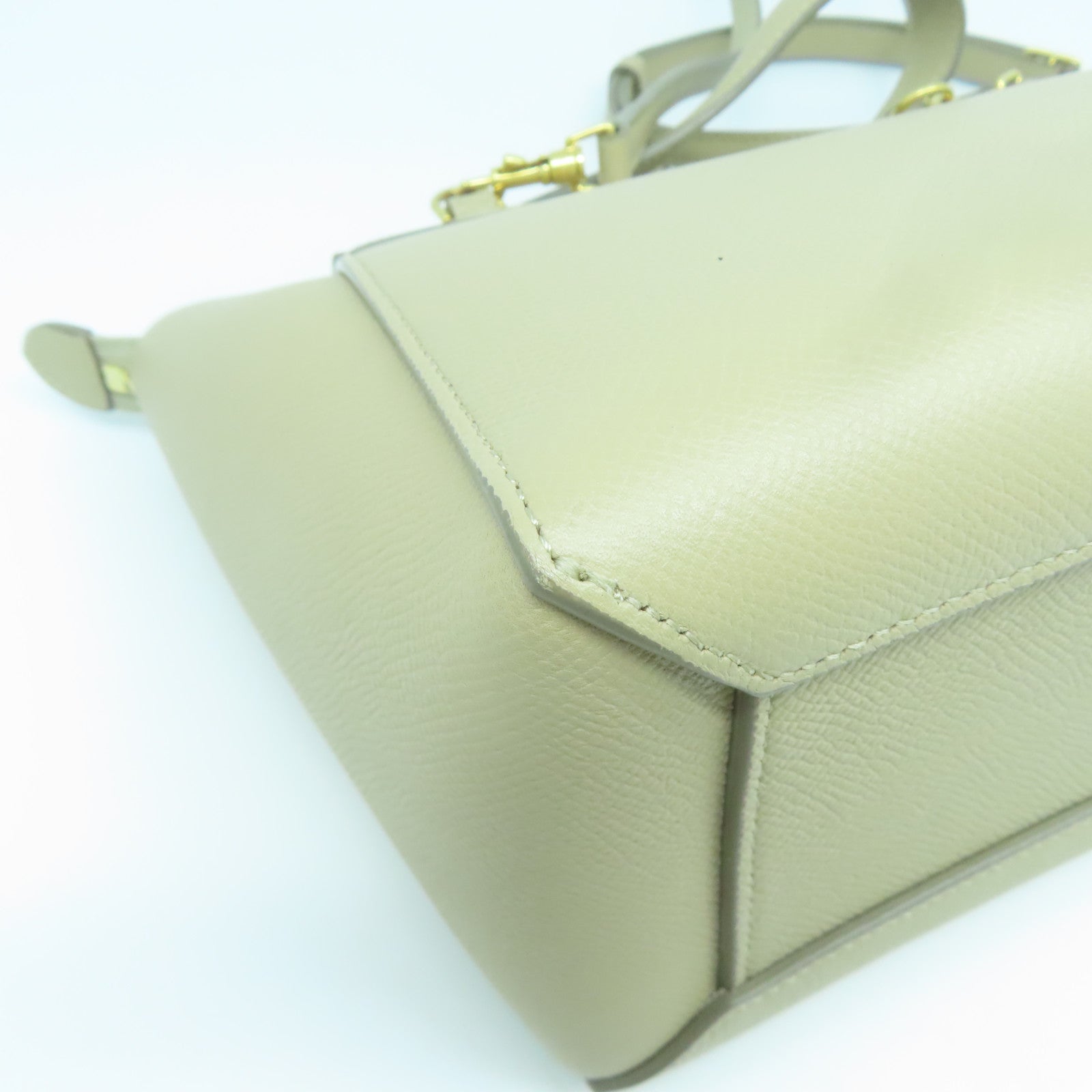 CELINE 牛皮皮革Nano Belt Bag金扣手挽肩背兩用袋米色