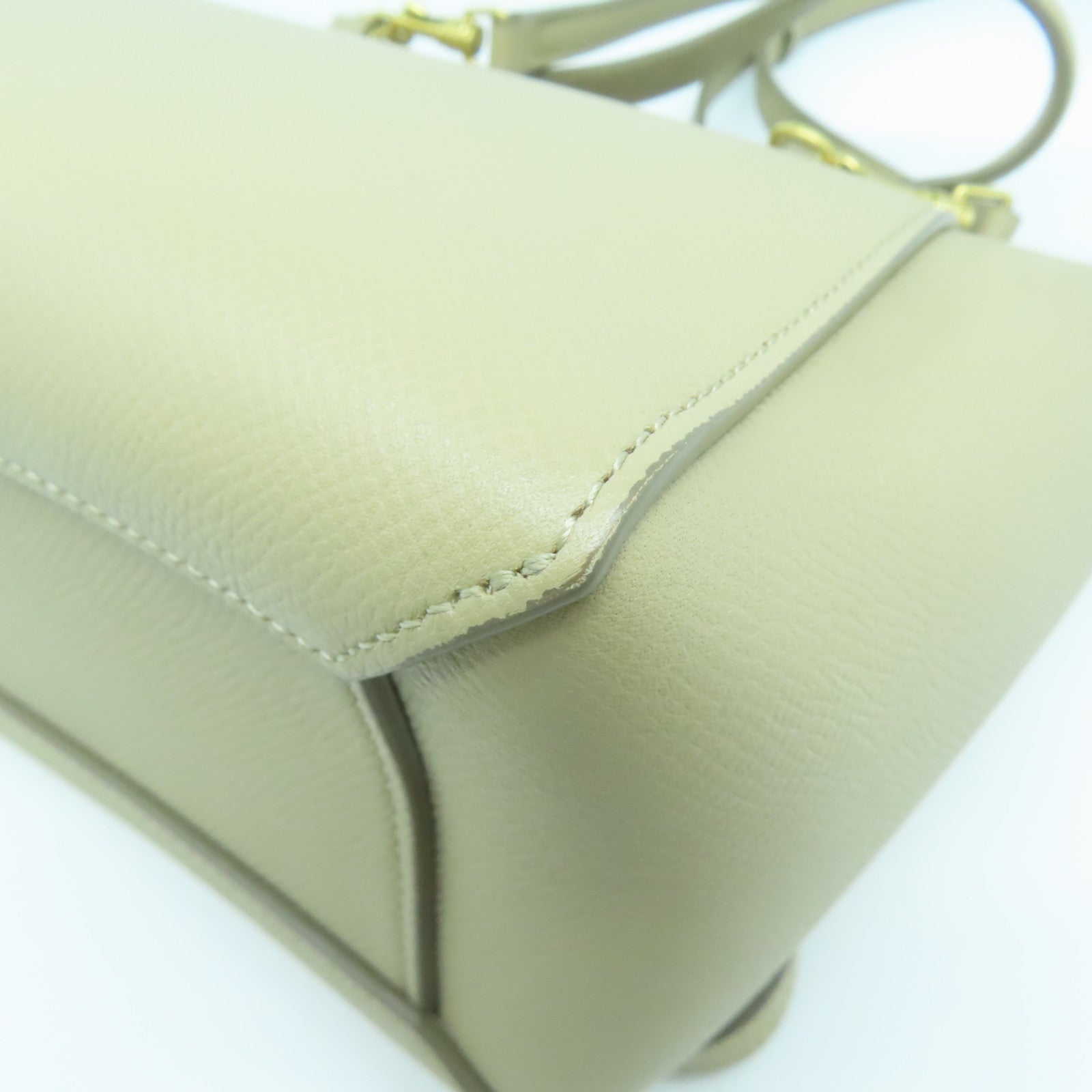 CELINE 牛皮皮革Nano Belt Bag金扣手挽肩背兩用袋米色