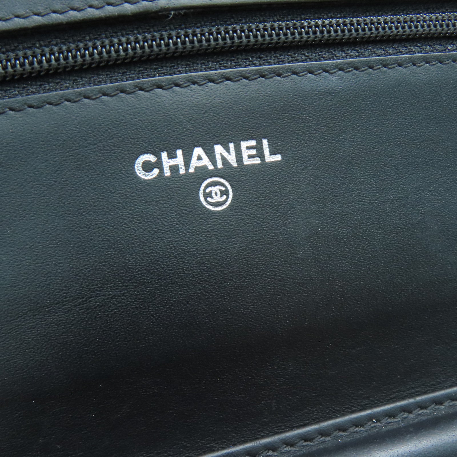 CHANEL 菱格牛皮皮革Cambon WOC銀扣鏈帶肩背袋黑色