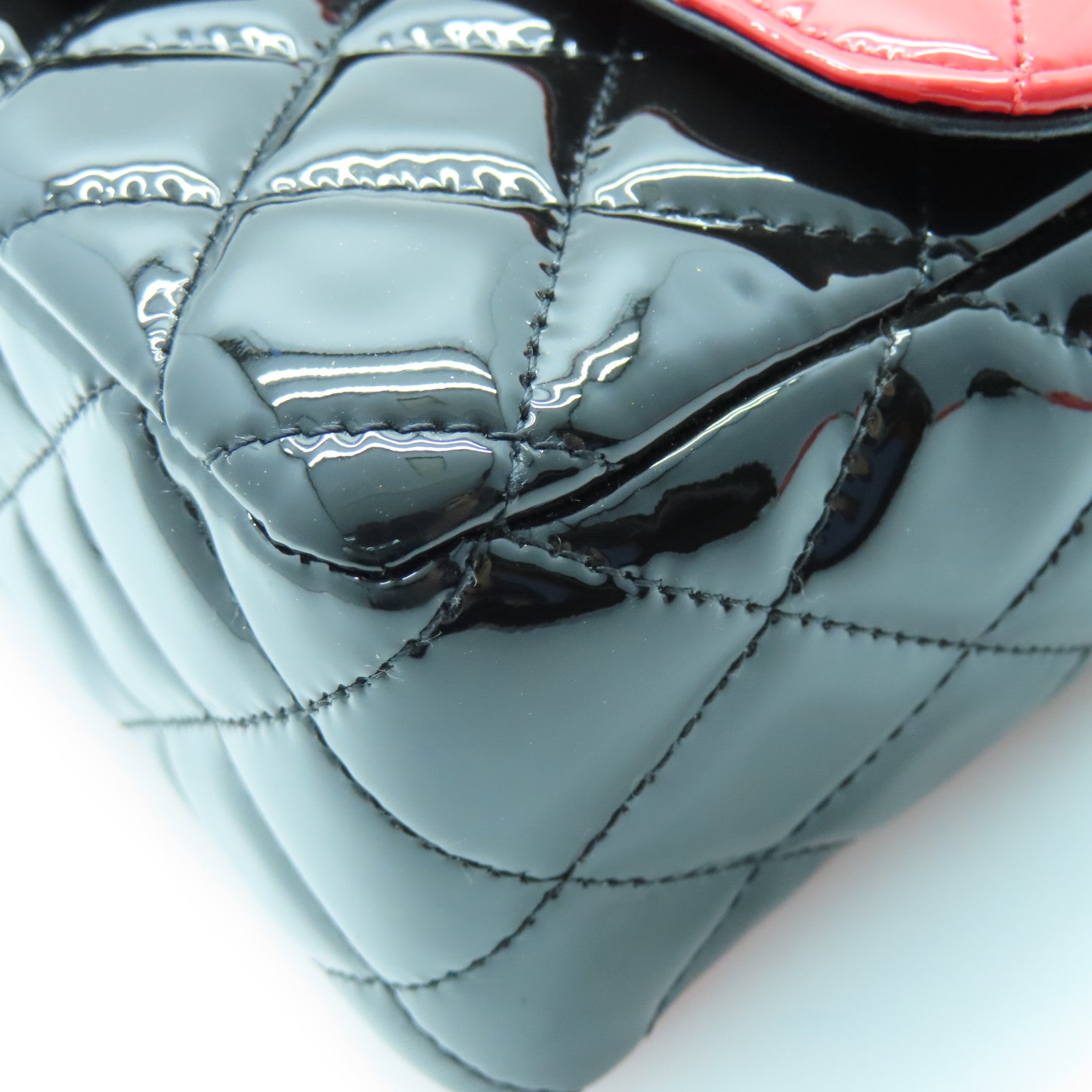 CHANEL 菱格漆皮皮革Chain Shoulder Bag银扣链带肩背袋黑色红色