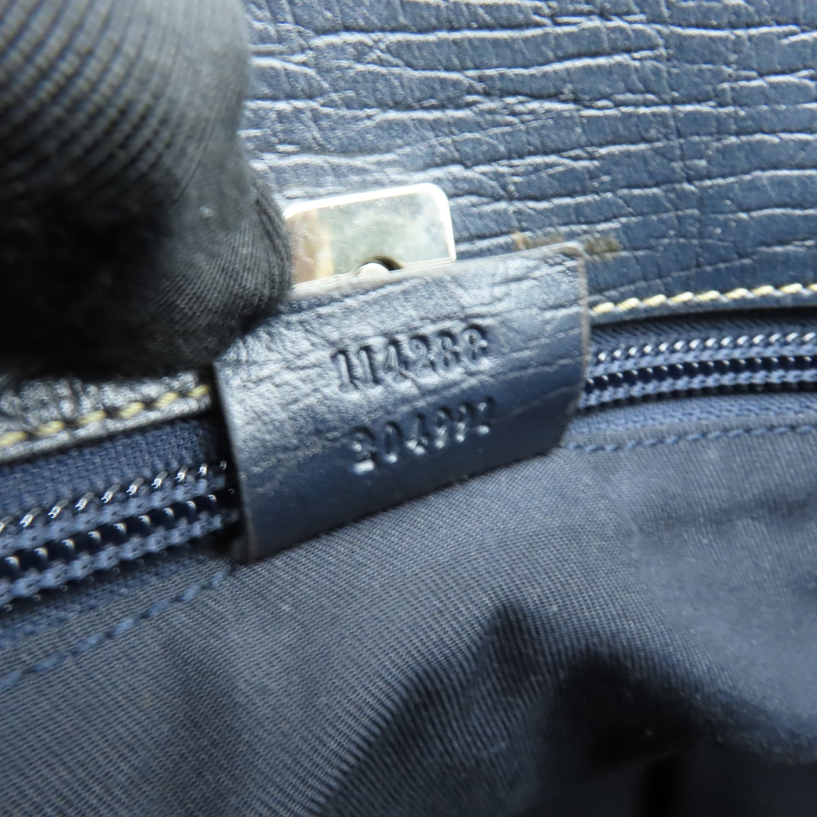 GUCCI 塗層帆布Shoulder Bag銀扣肩背袋深藍色/米色