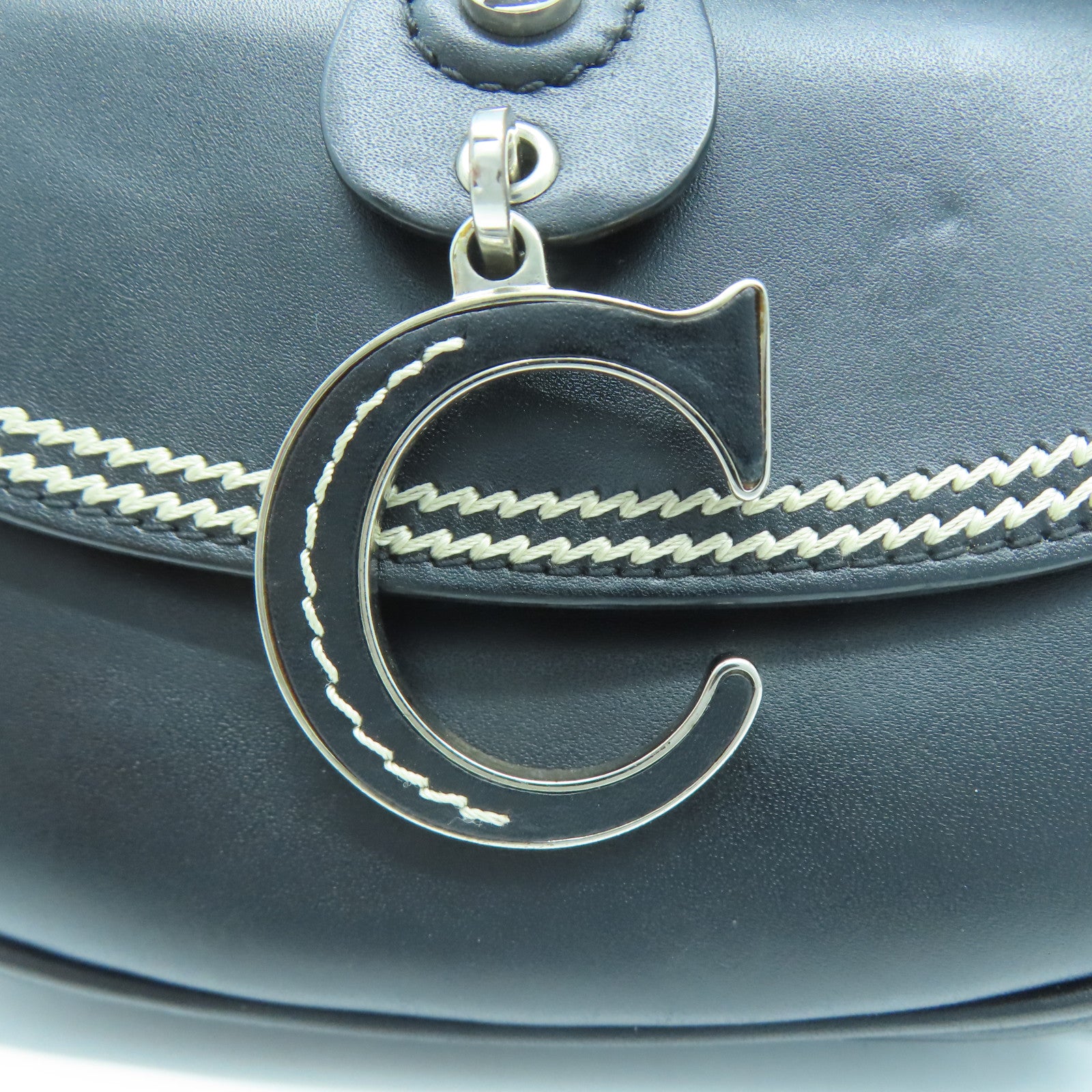 Dior 牛皮皮革Hand Bag銀扣手挽袋黑色