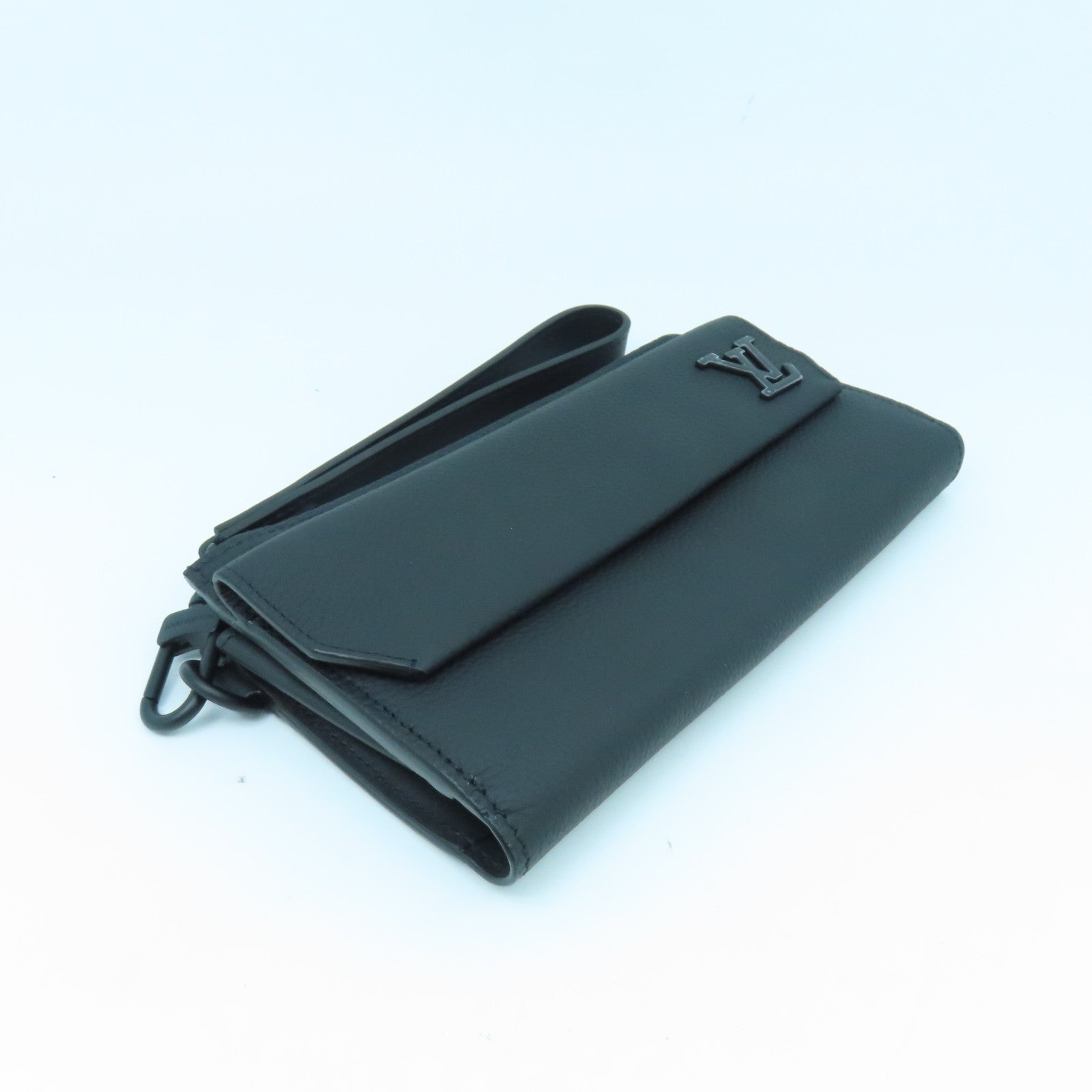 LOUIS VUITTON Grain皮革Aerogram Zippy Wallet長錢包黑色Noir