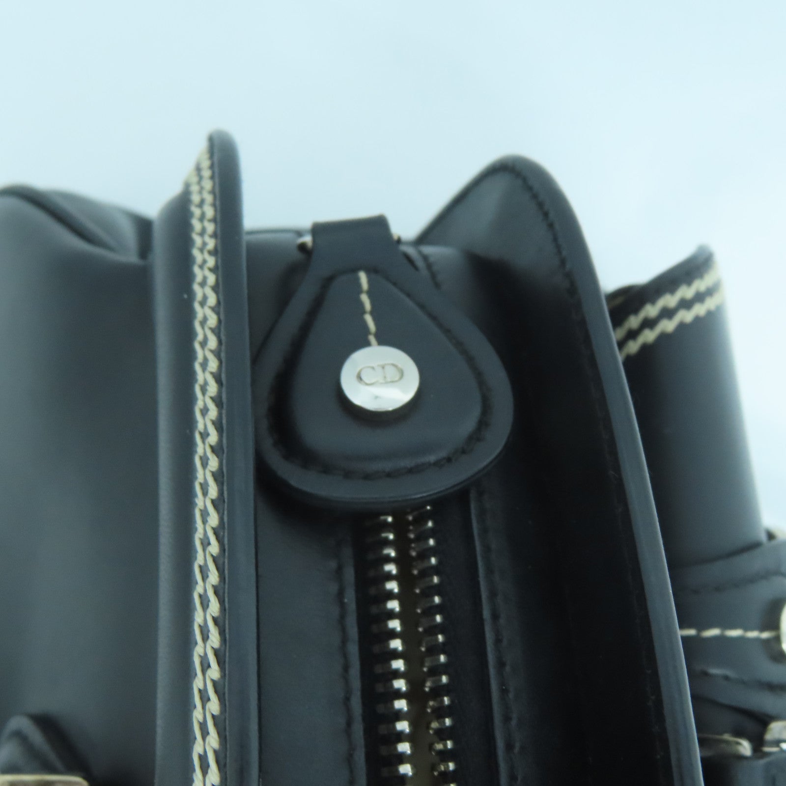 Dior 牛皮皮革Hand Bag銀扣手挽袋黑色